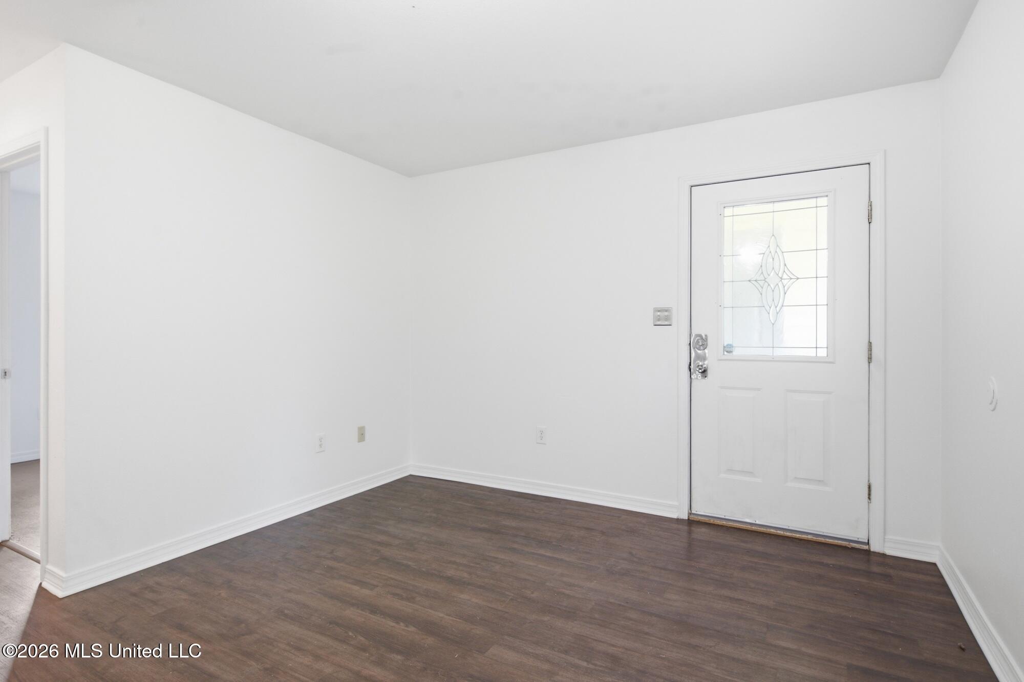 2110 30th Street Property Photo 4