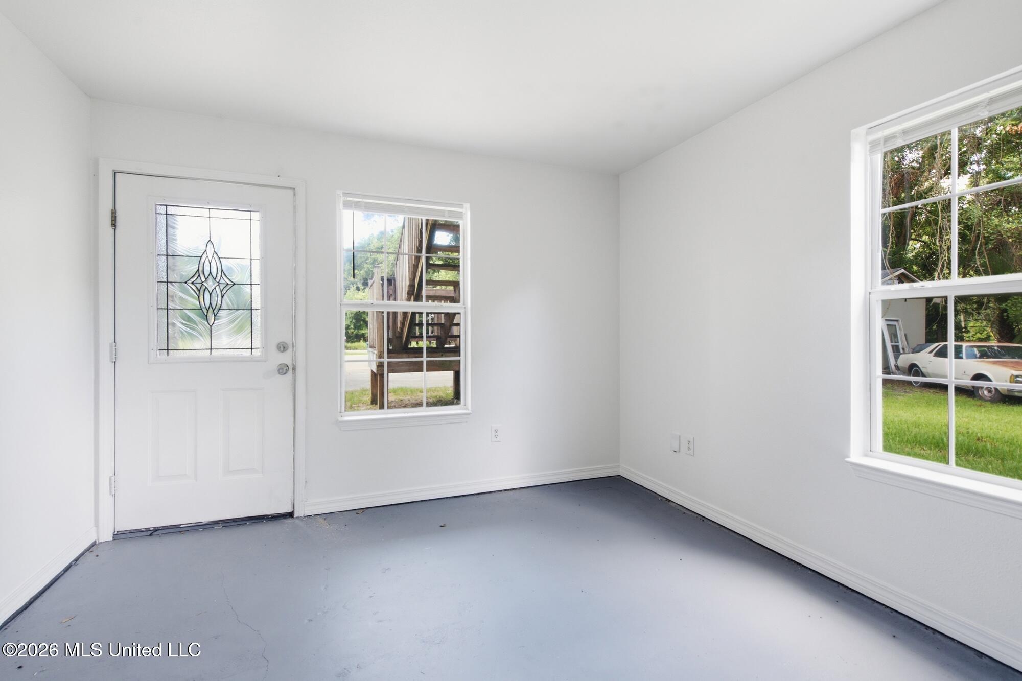 2110 30th Street Property Photo 17