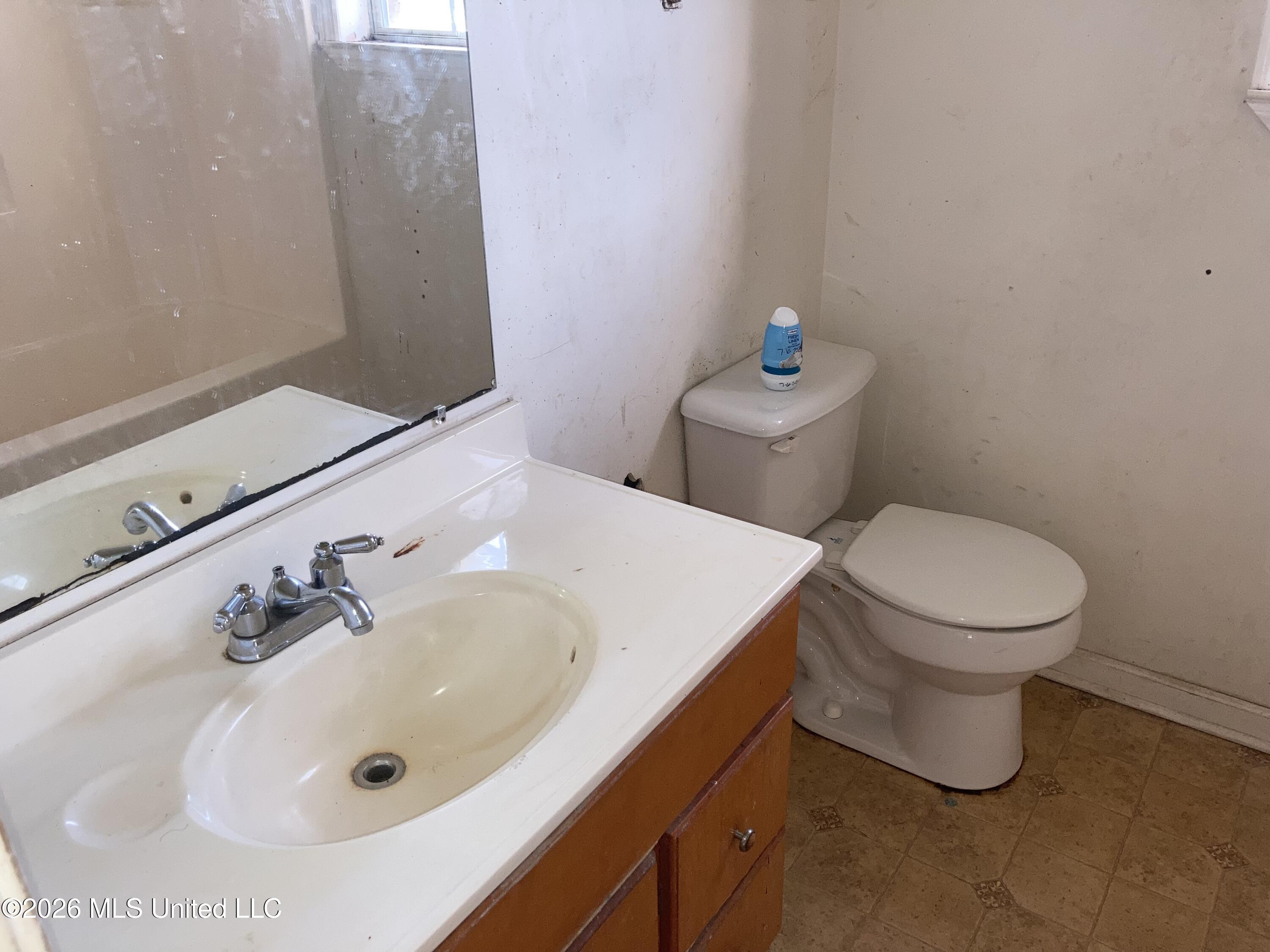 1104 Clover Leaf Circle Property Photo 9