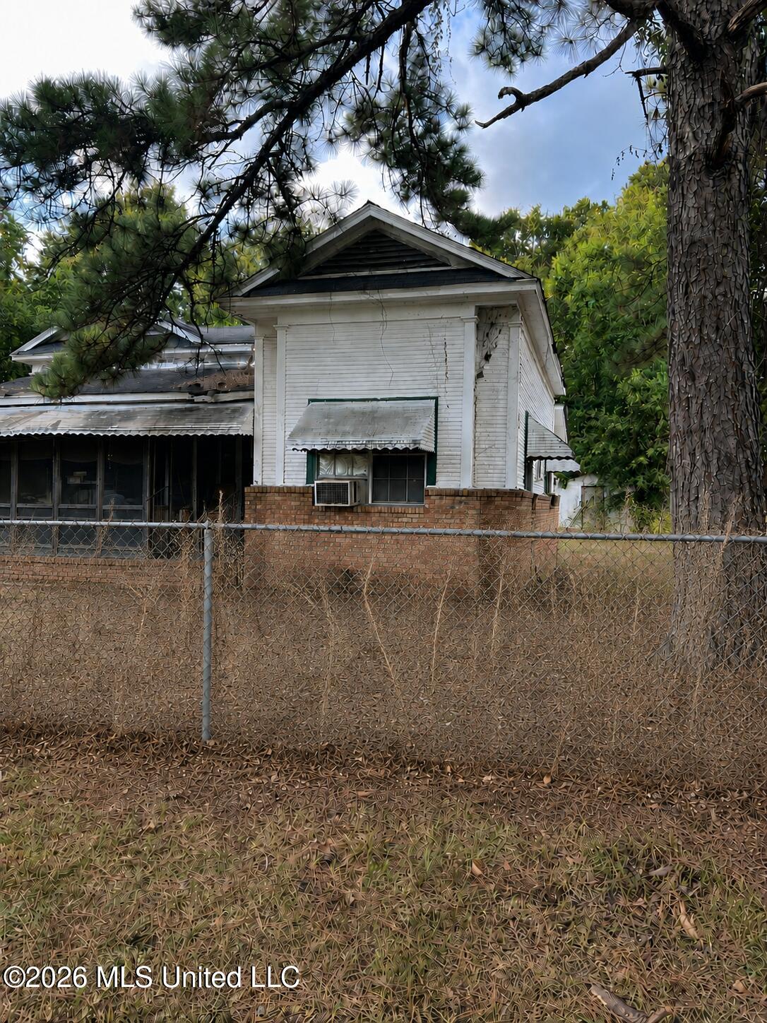 813 Davidson Place Property Photo 7