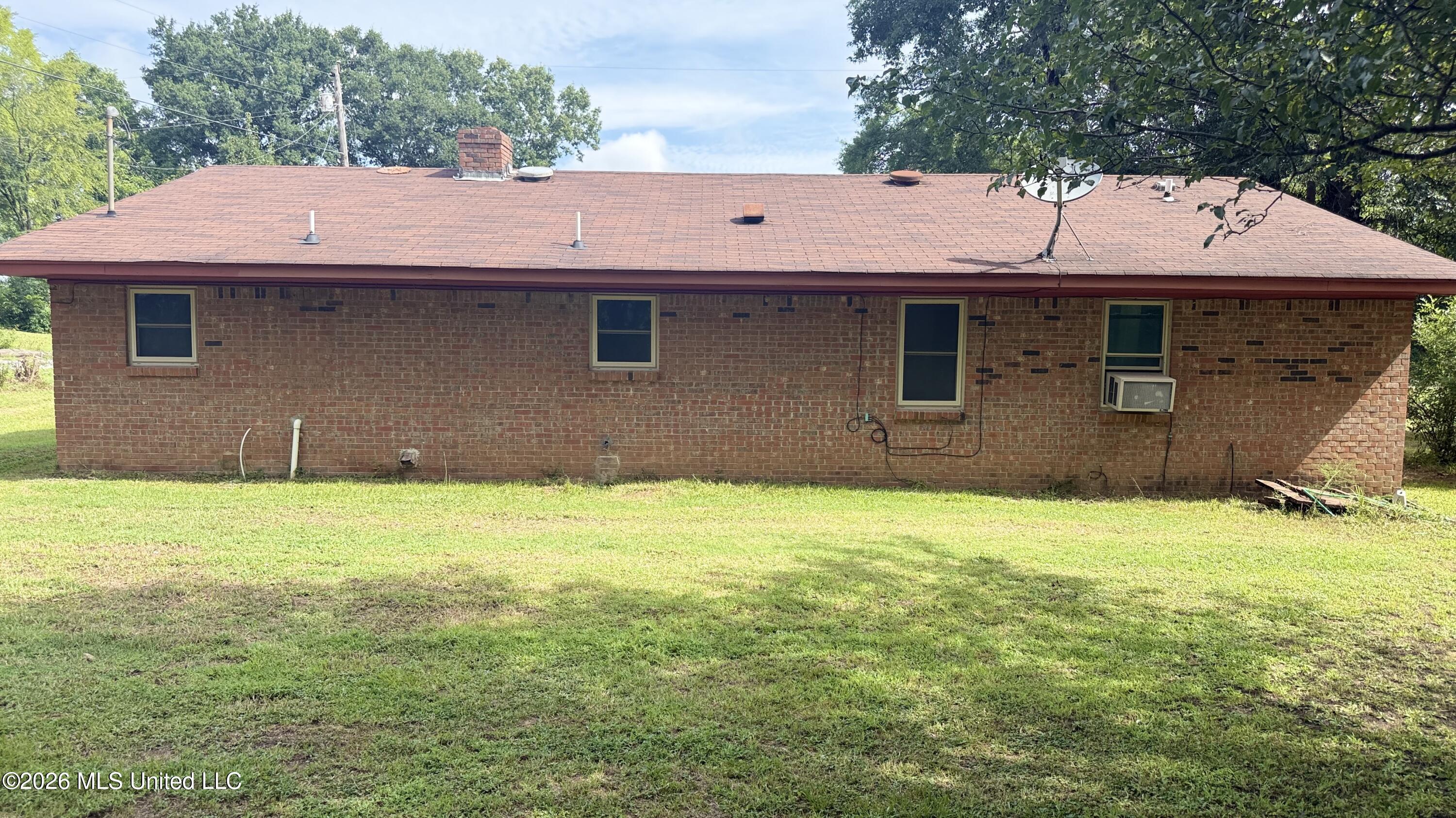 1513 L R L Road Property Photo 10