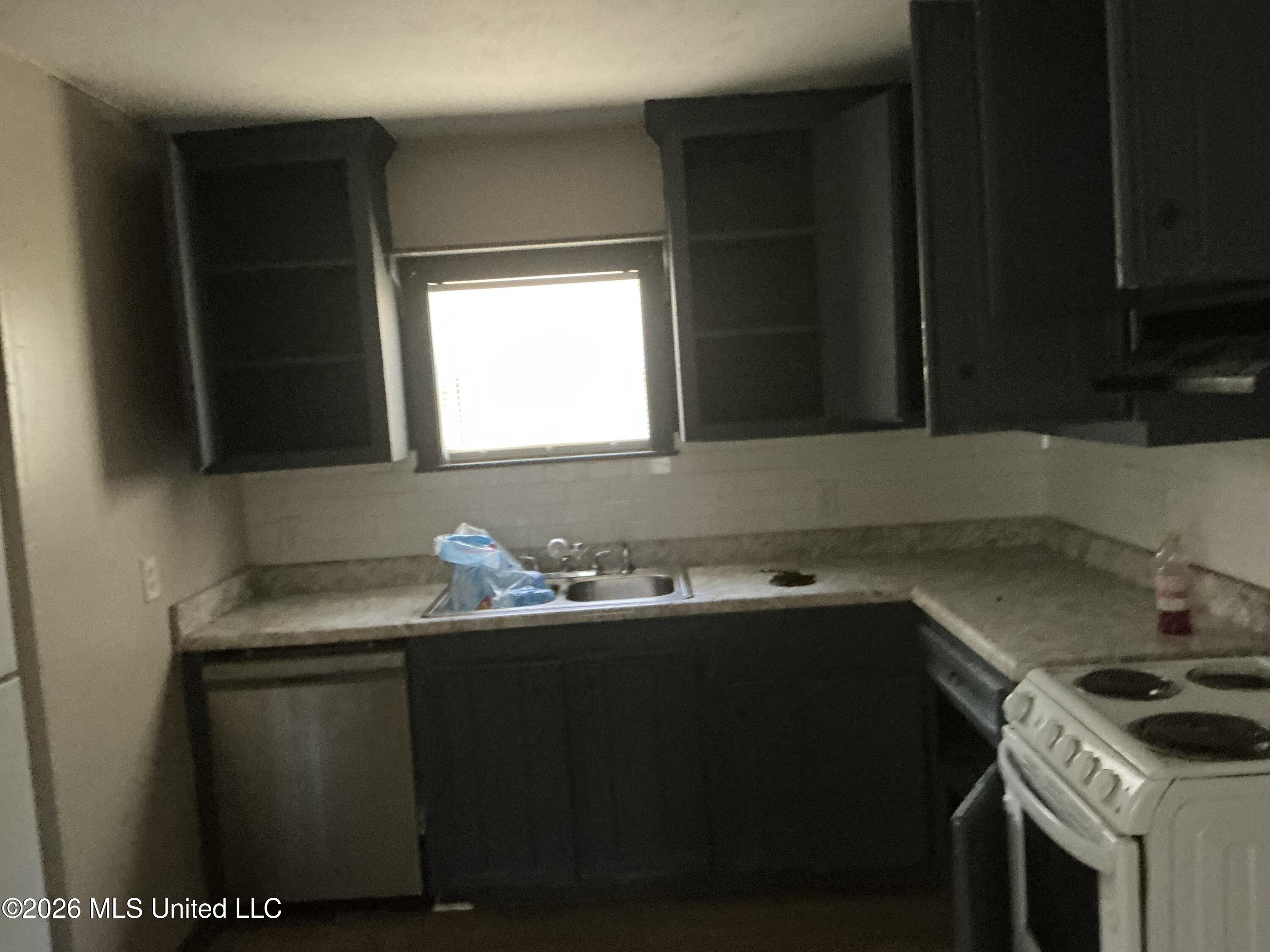 1442 Bass Avenue Property Photo 4