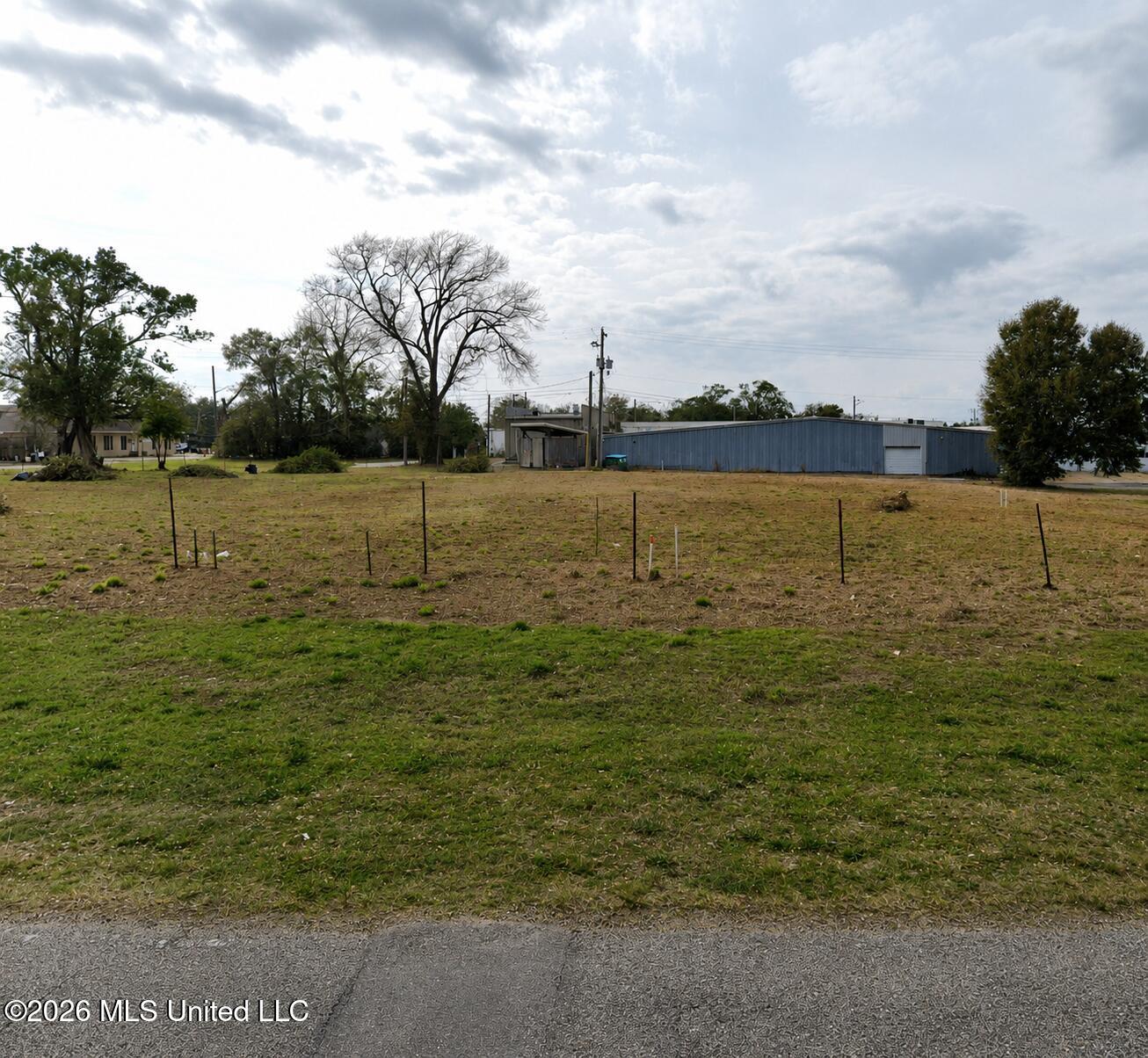 2309 24th Avenue Property Photo 4