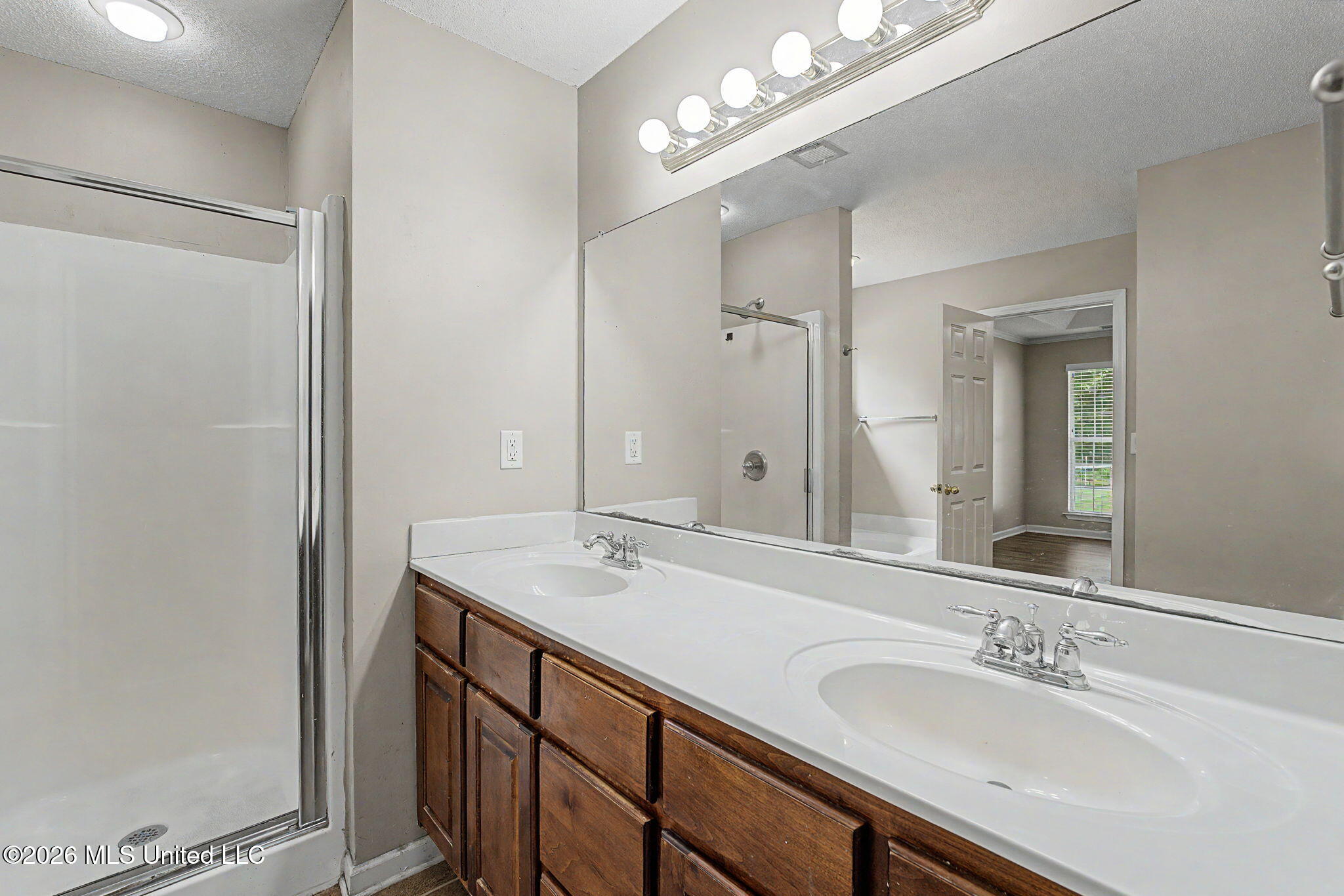 7673 Delta Lakes Boulevard Property Photo 17