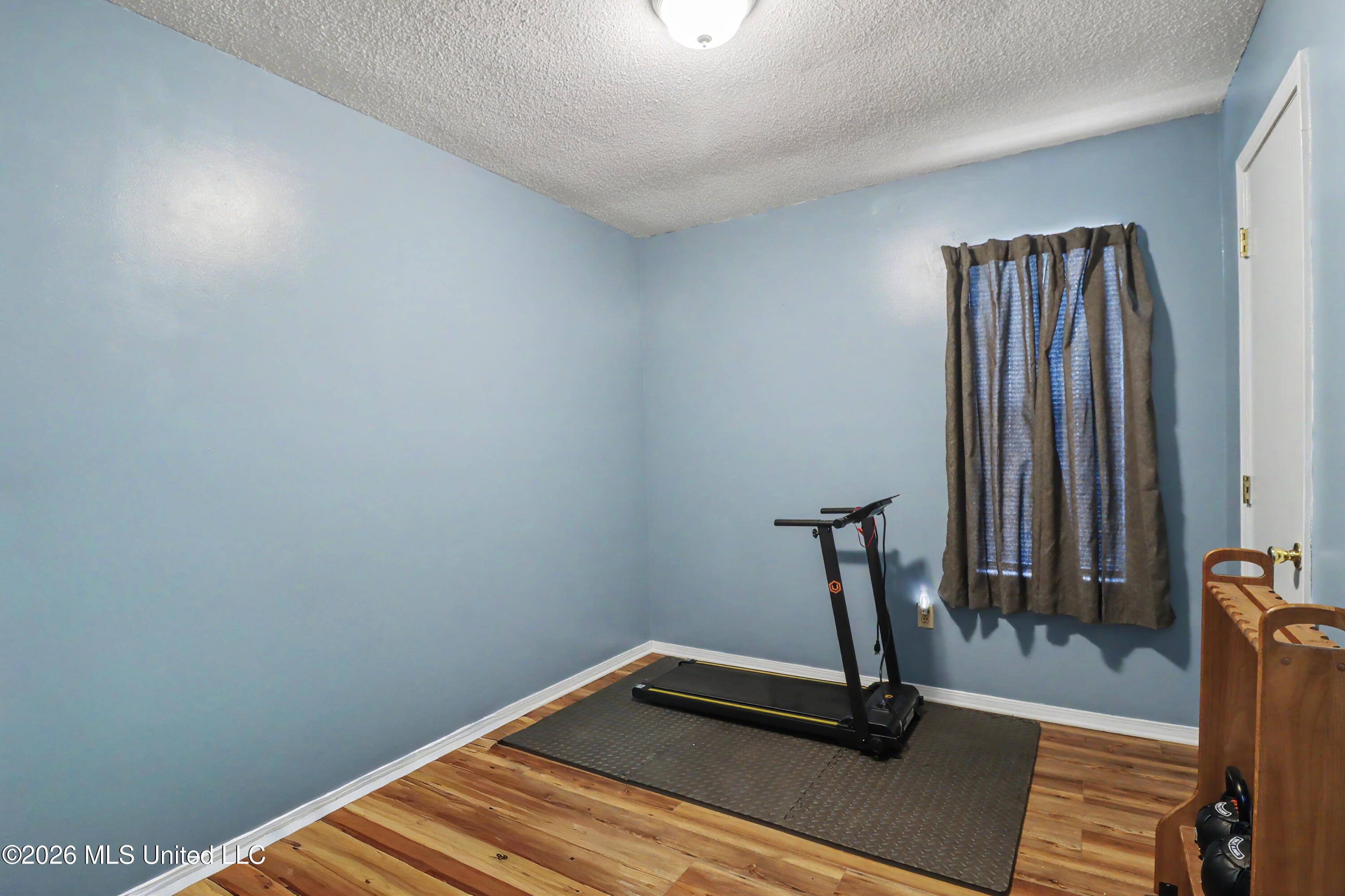 13431 Windridge Drive Property Photo 9