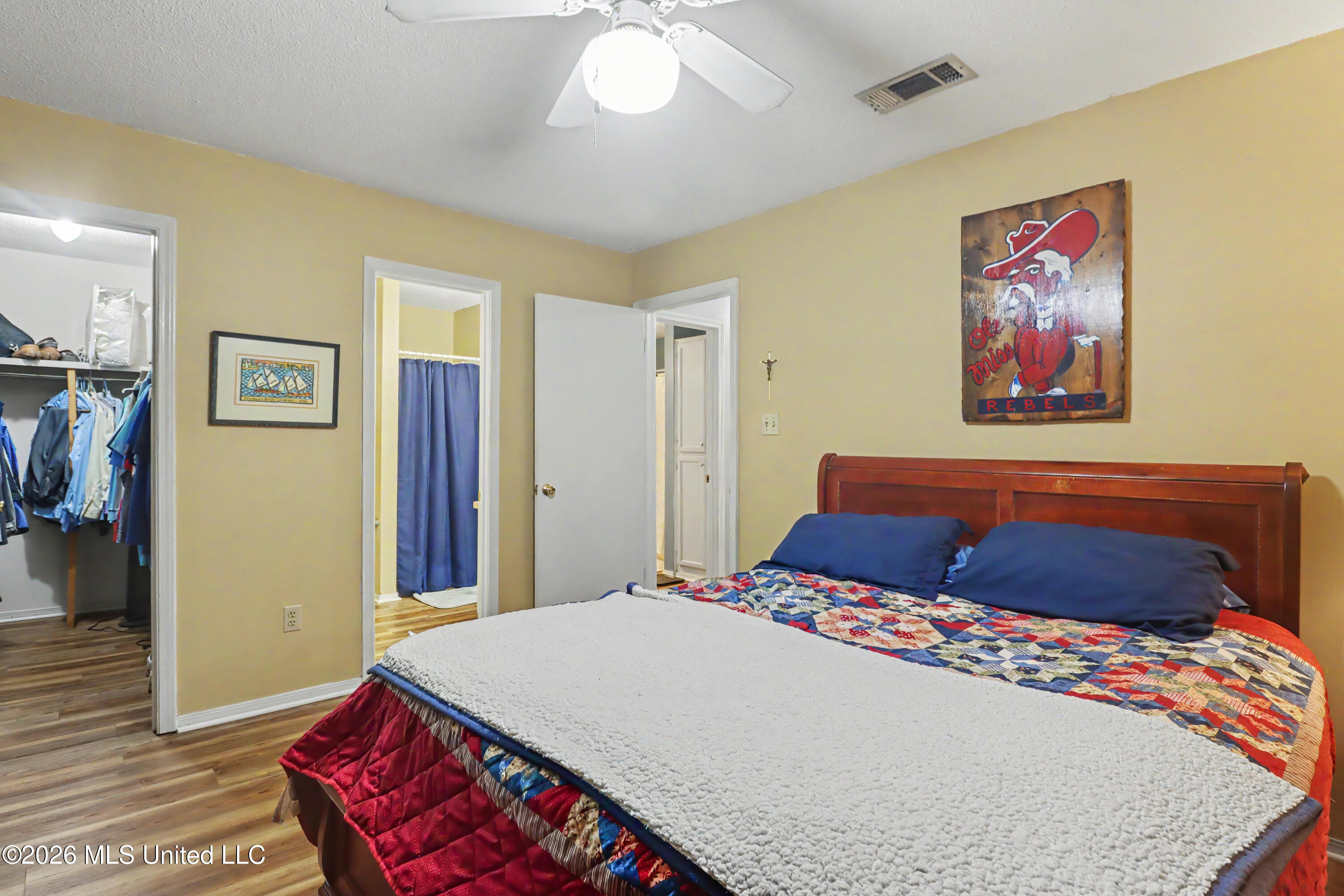 13431 Windridge Drive Property Photo 11