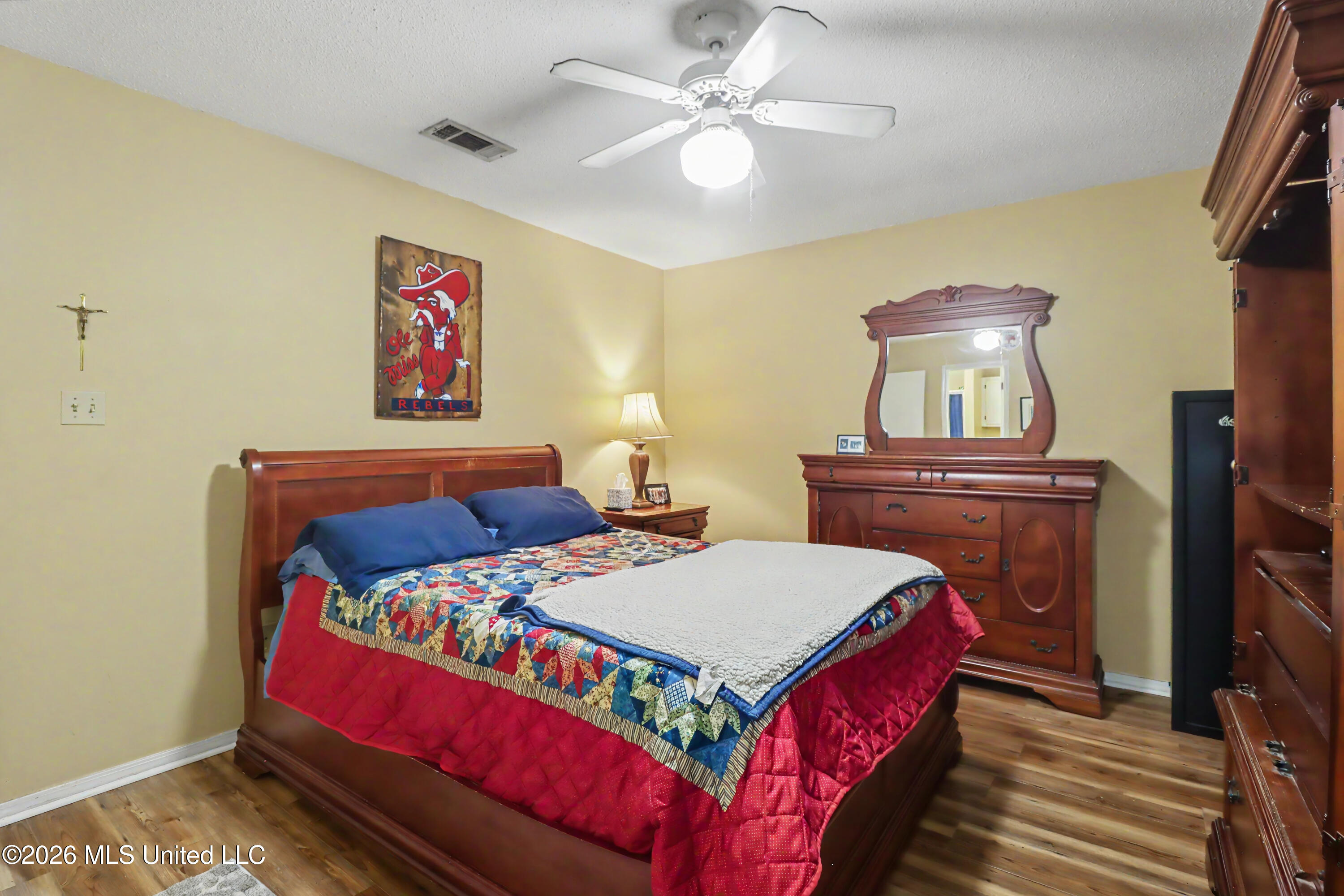 13431 Windridge Drive Property Photo 12
