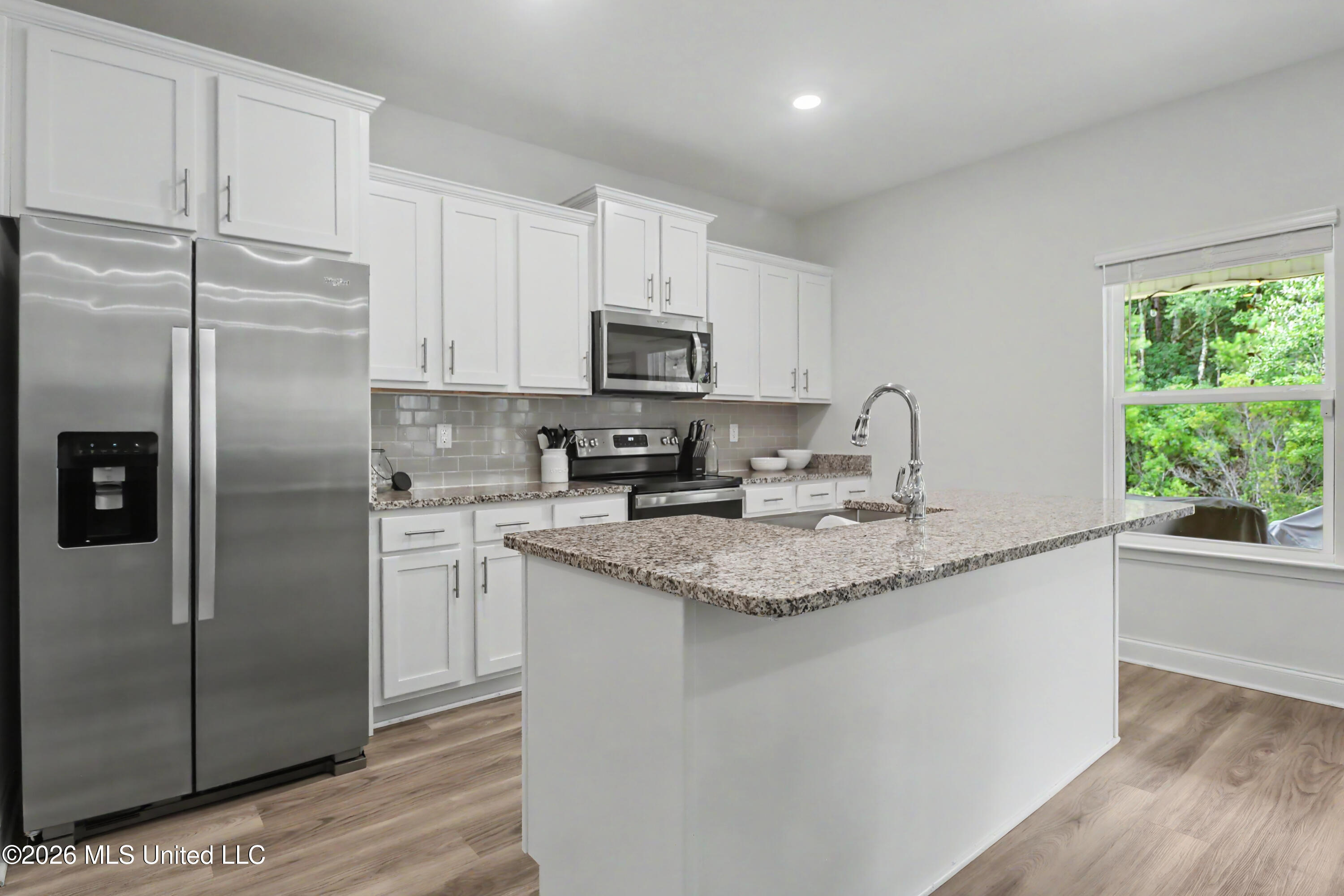 12237 Savannah Circle Property Photo 12