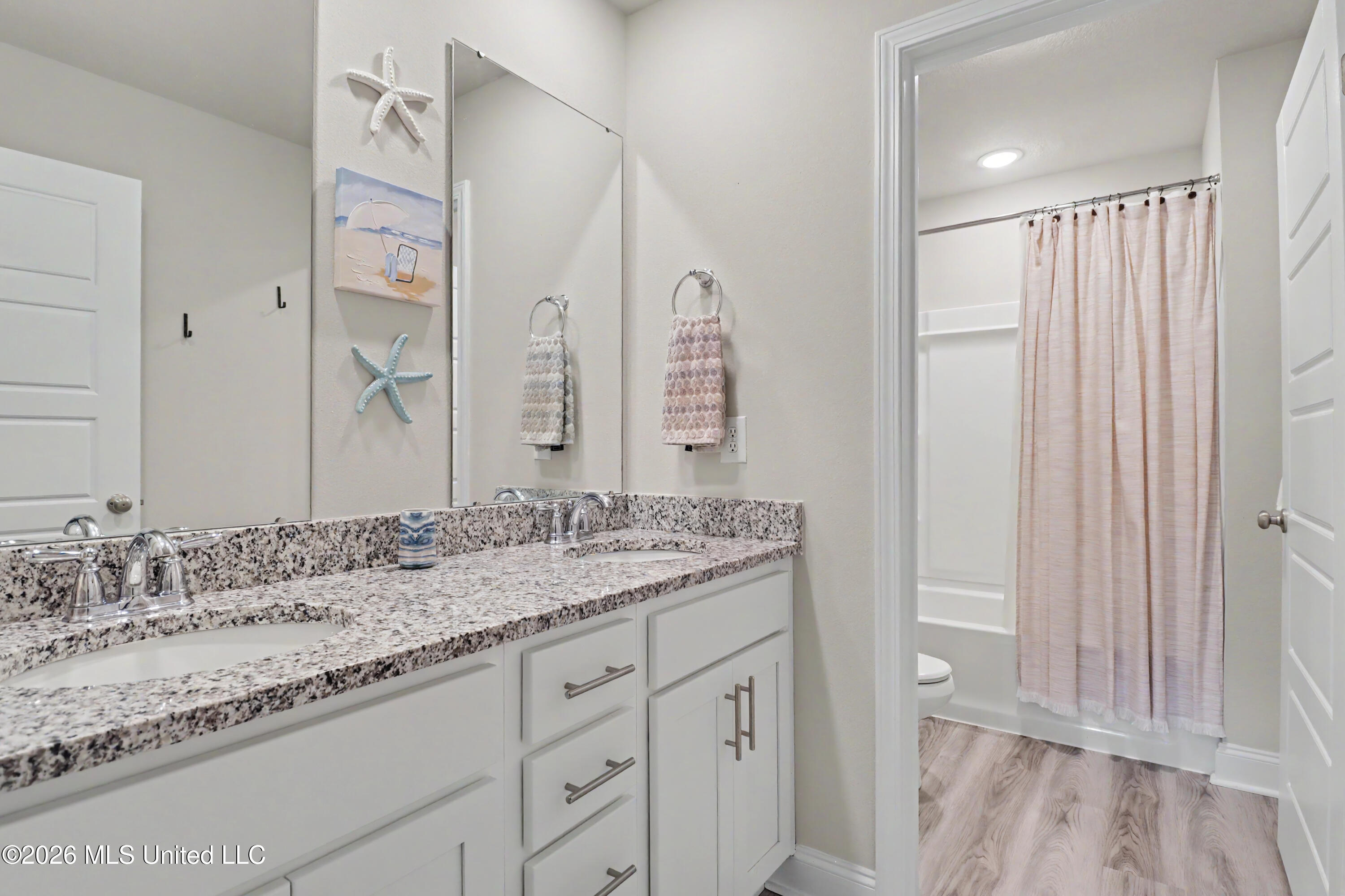 12237 Savannah Circle Property Photo 27