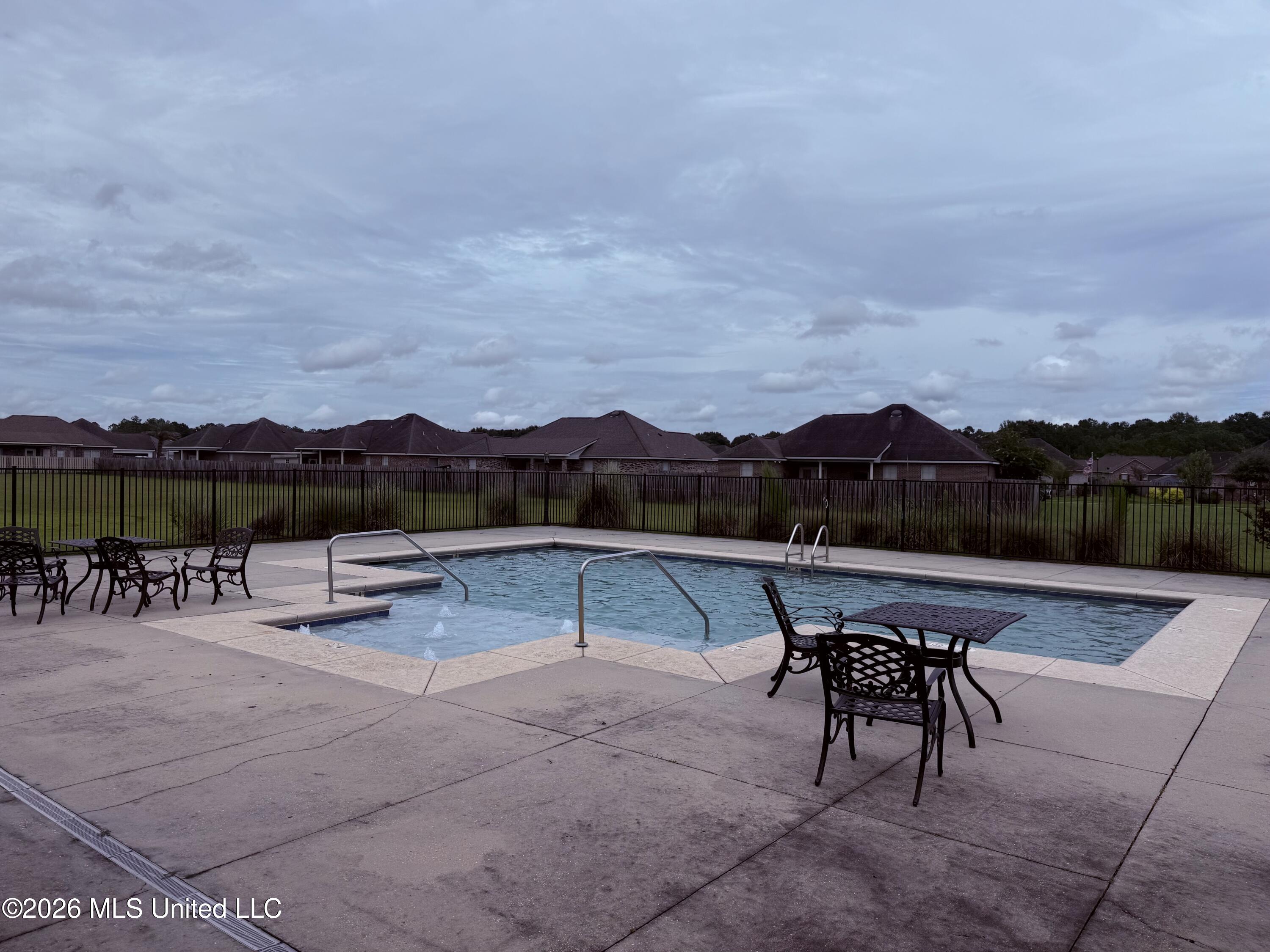 12237 Savannah Circle Property Photo 41
