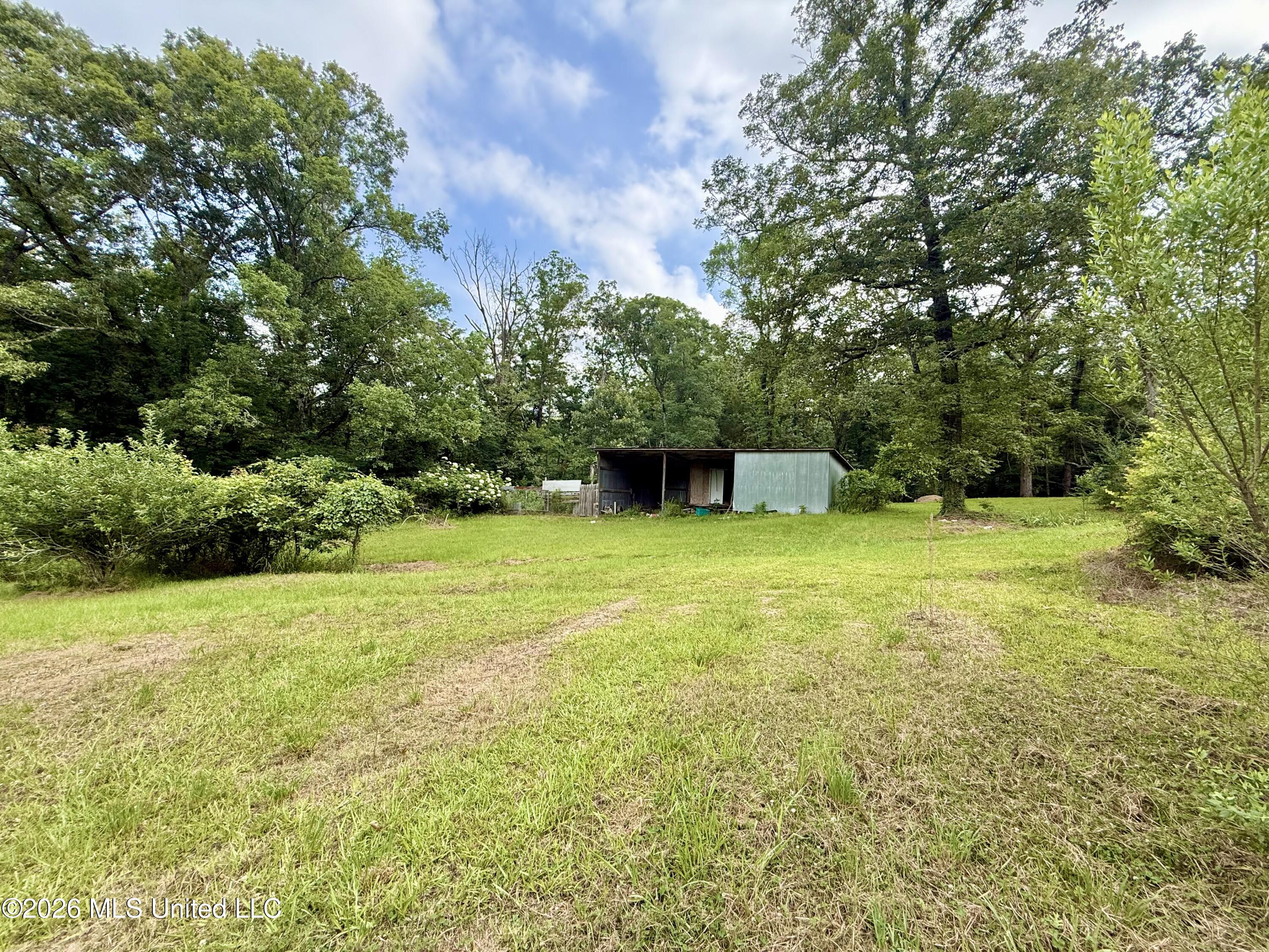 1019 Dry Grove Road Property Photo 9