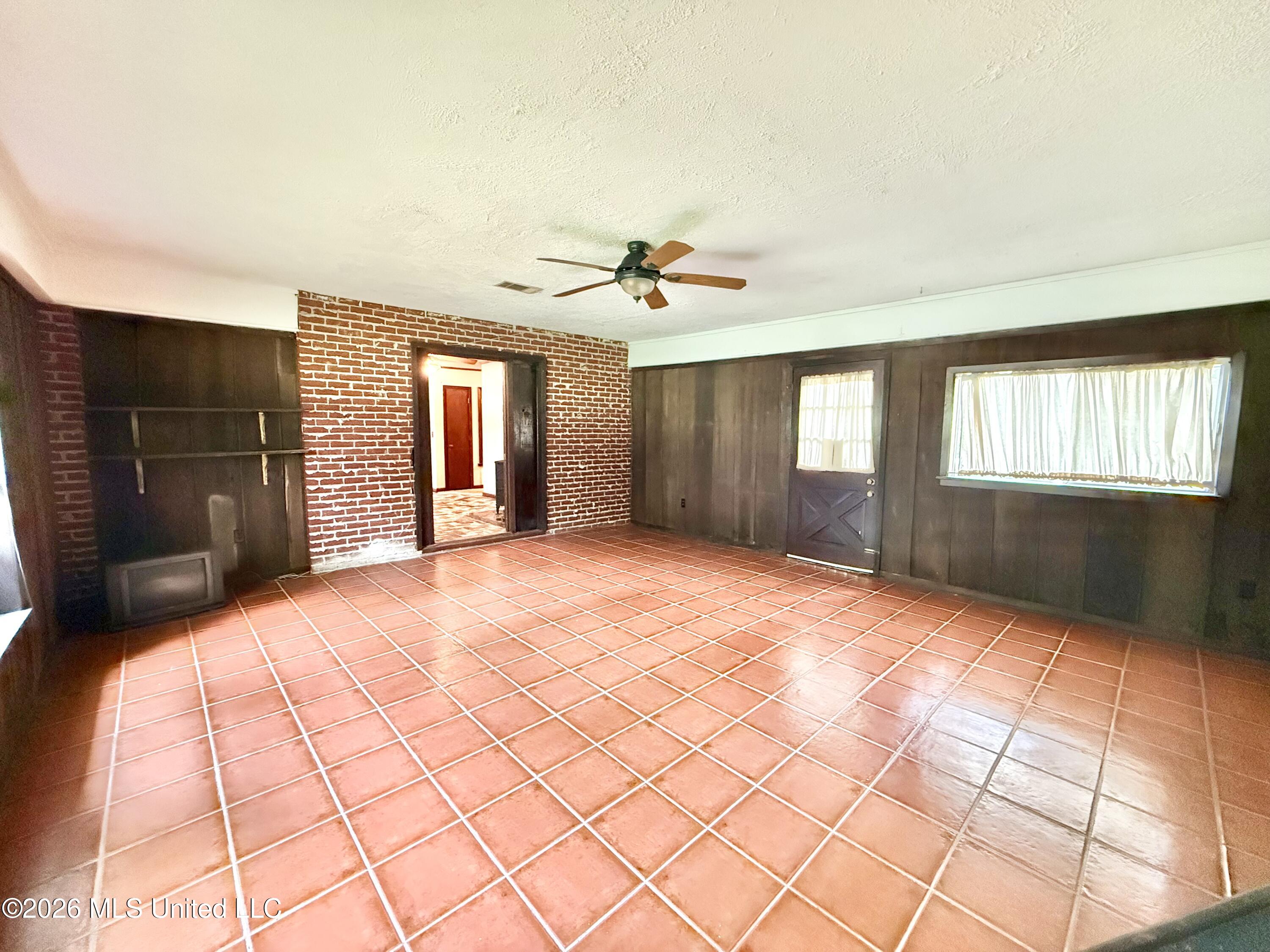 1019 Dry Grove Road Property Photo 33