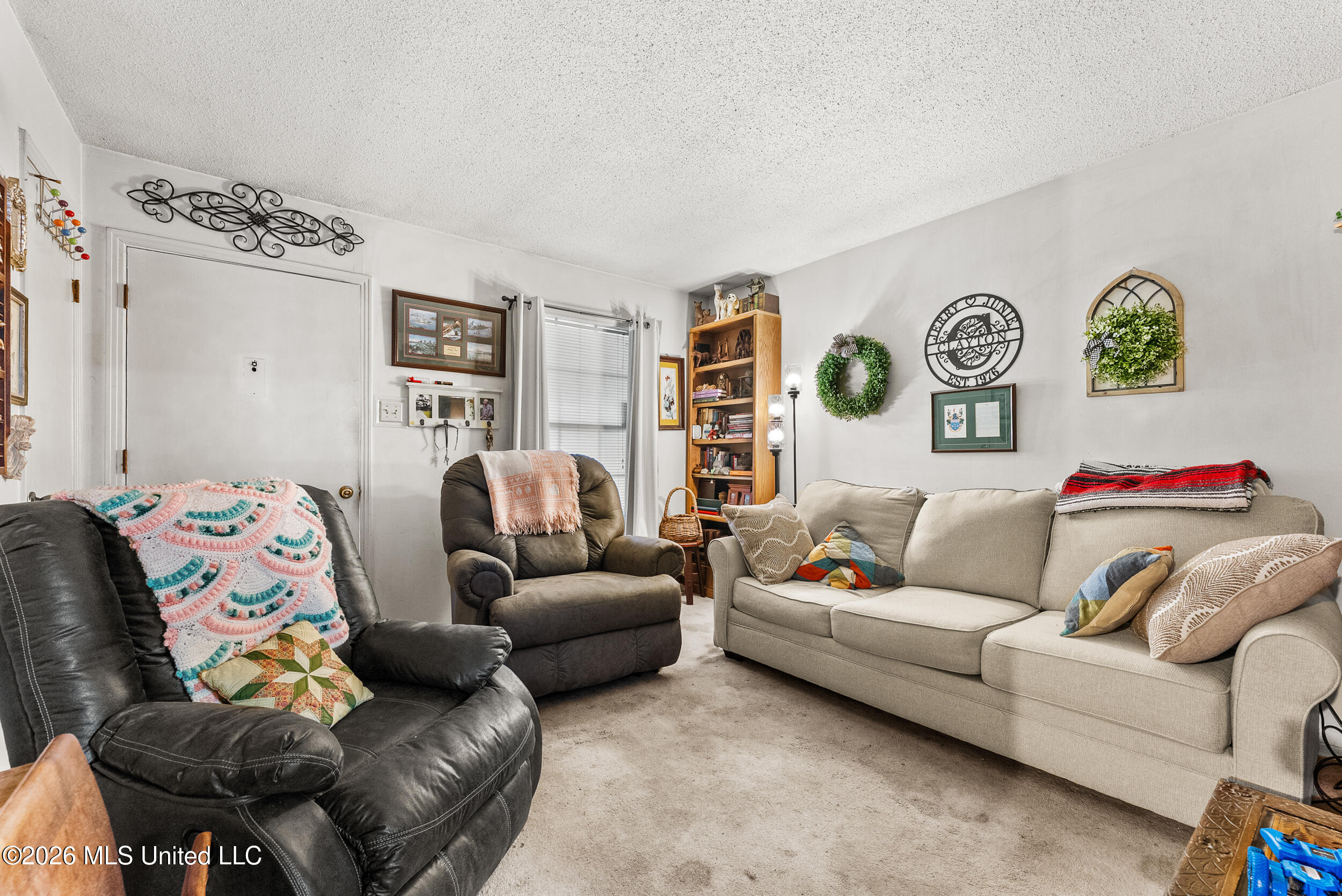 3010 Normandy Drive Property Photo 3