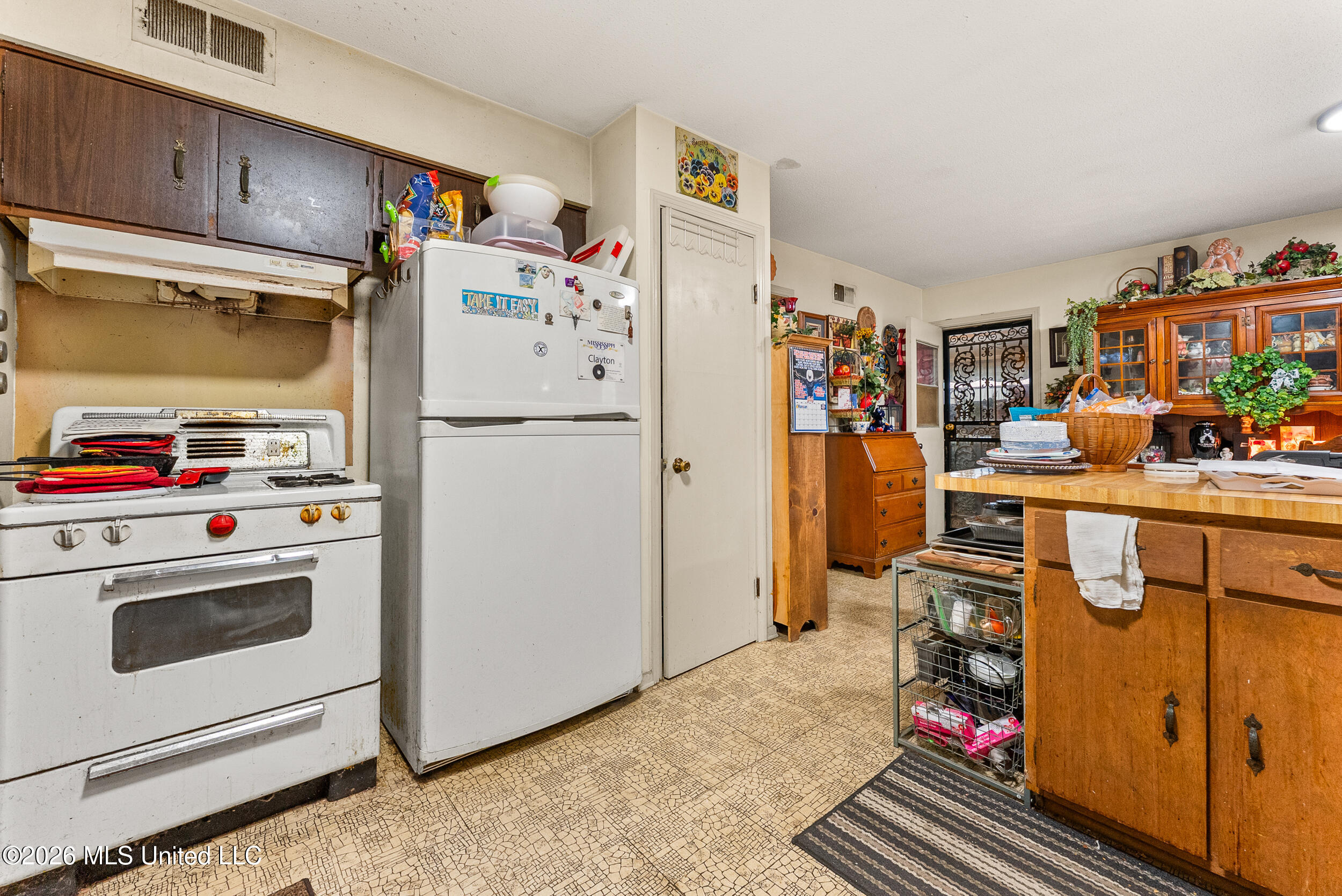 3010 Normandy Drive Property Photo 8