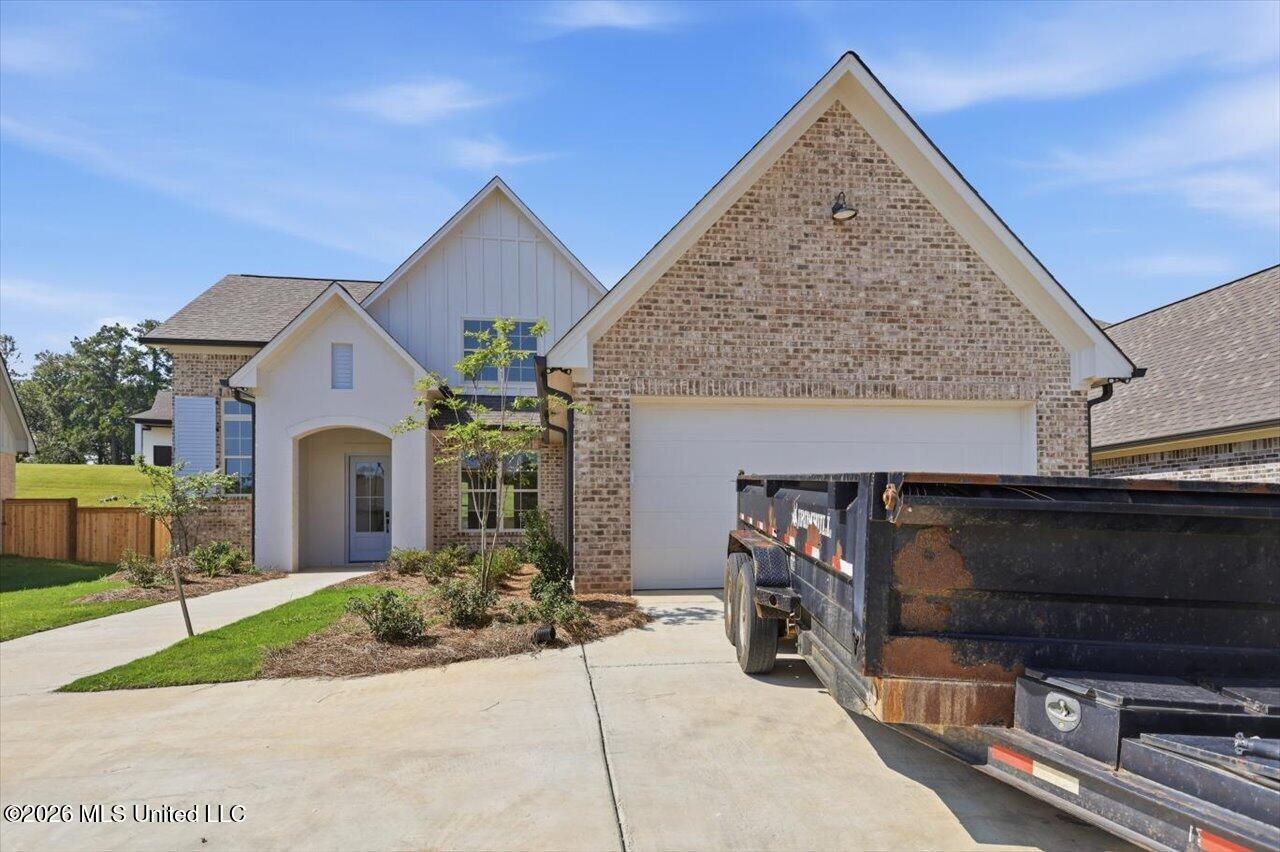 189 Bronson Bend Property Photo 2