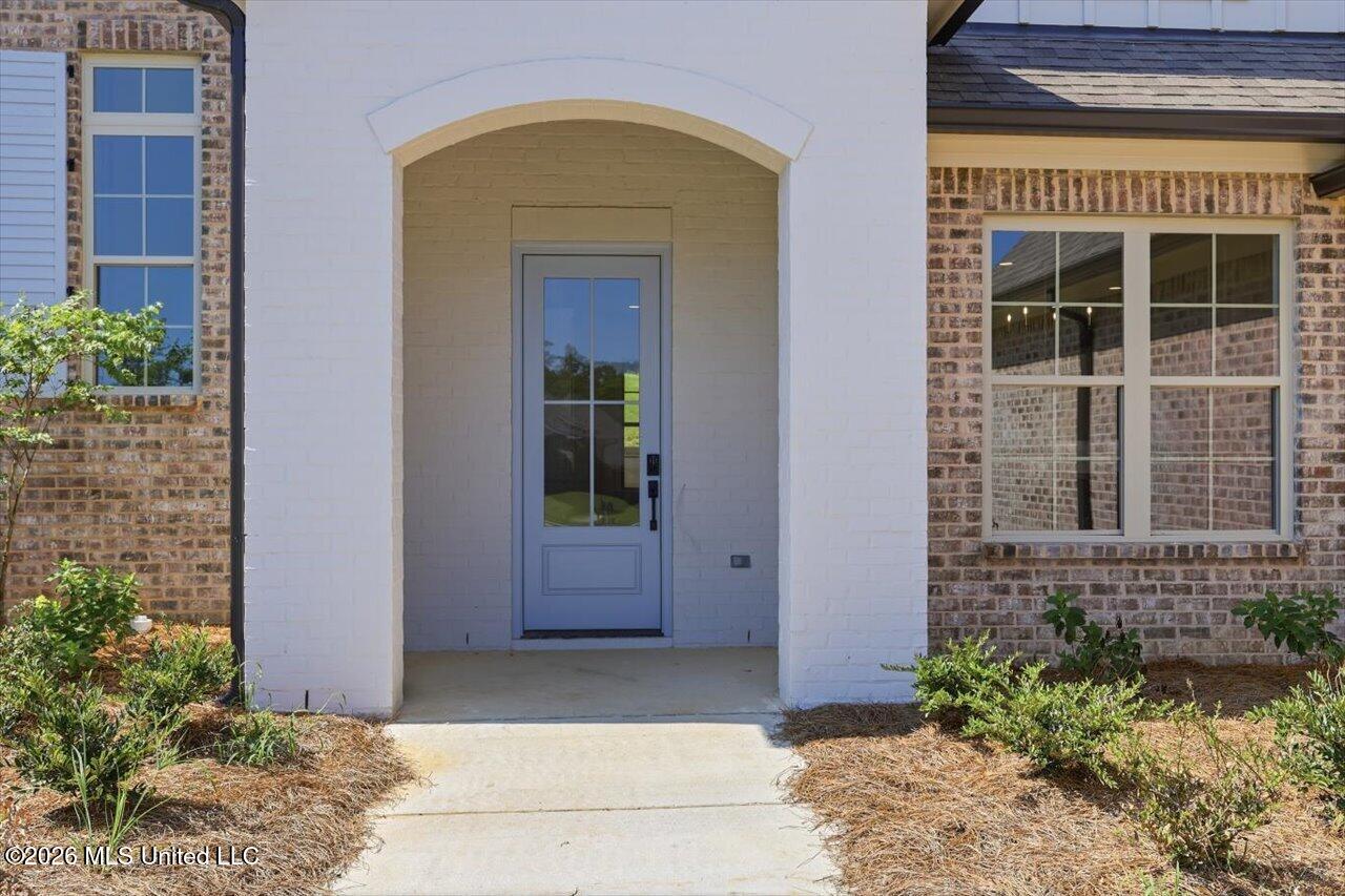 189 Bronson Bend Property Photo 3