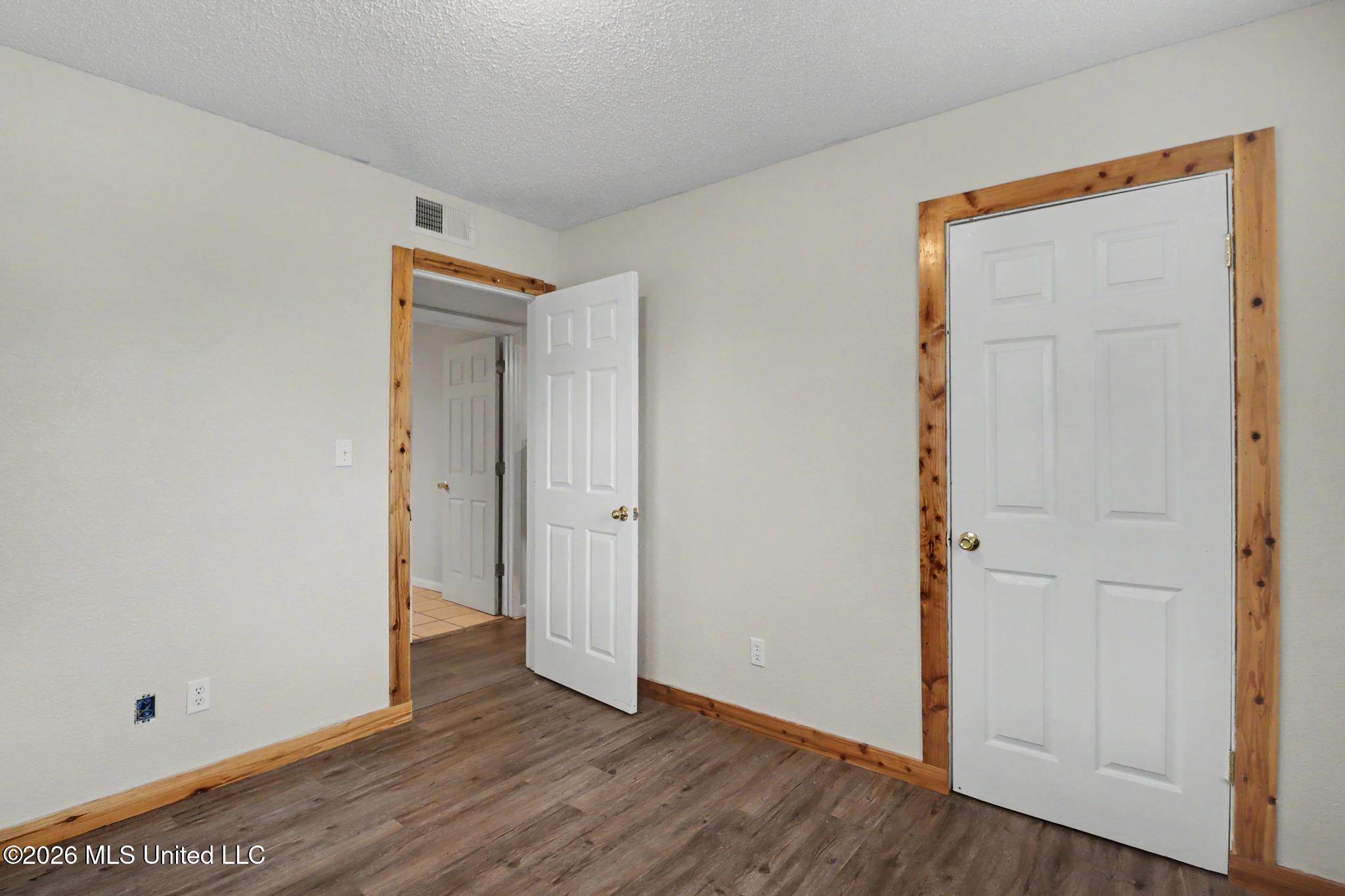 645 Union Street Property Photo 16