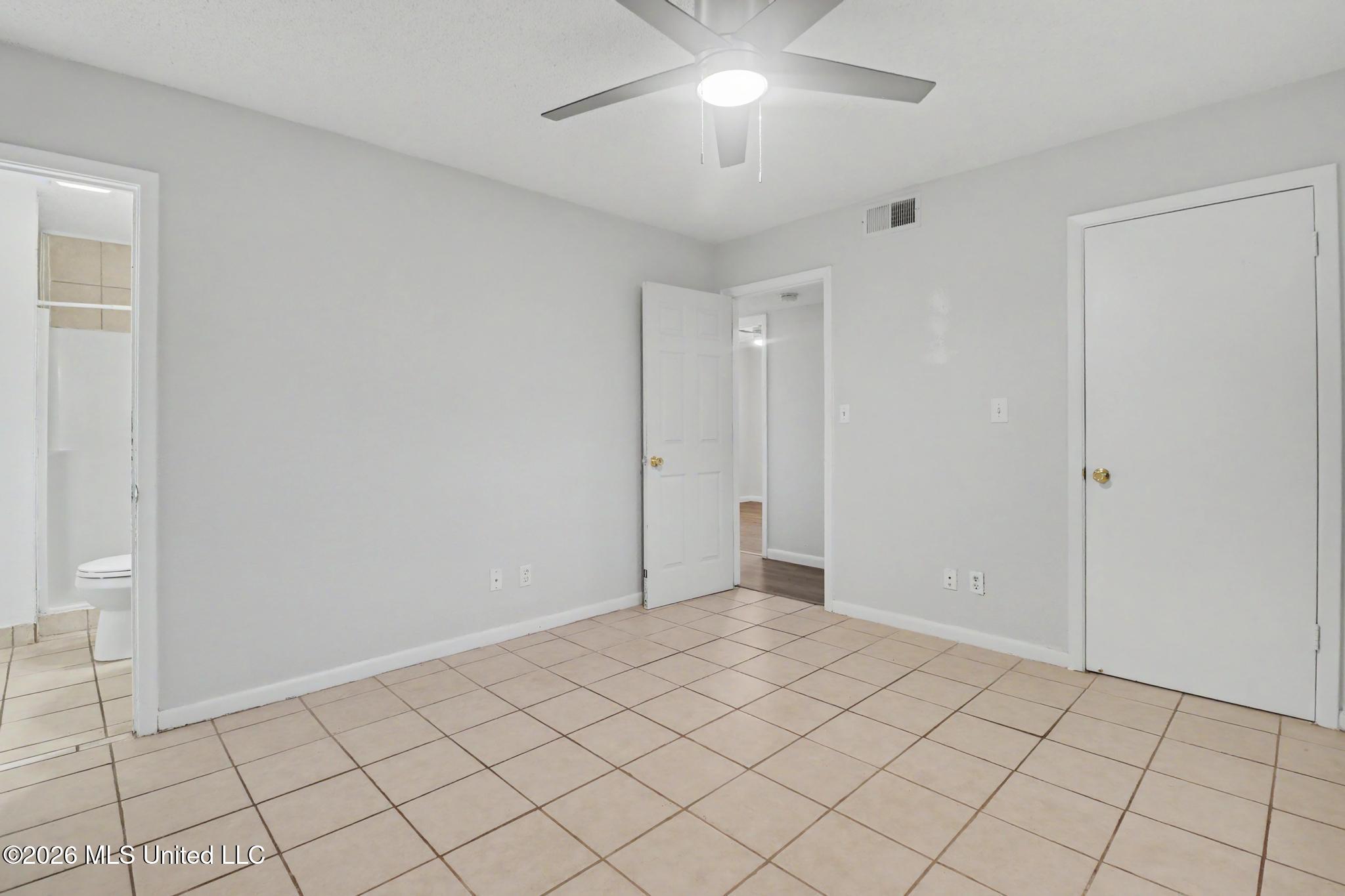 645 Union Street Property Photo 18