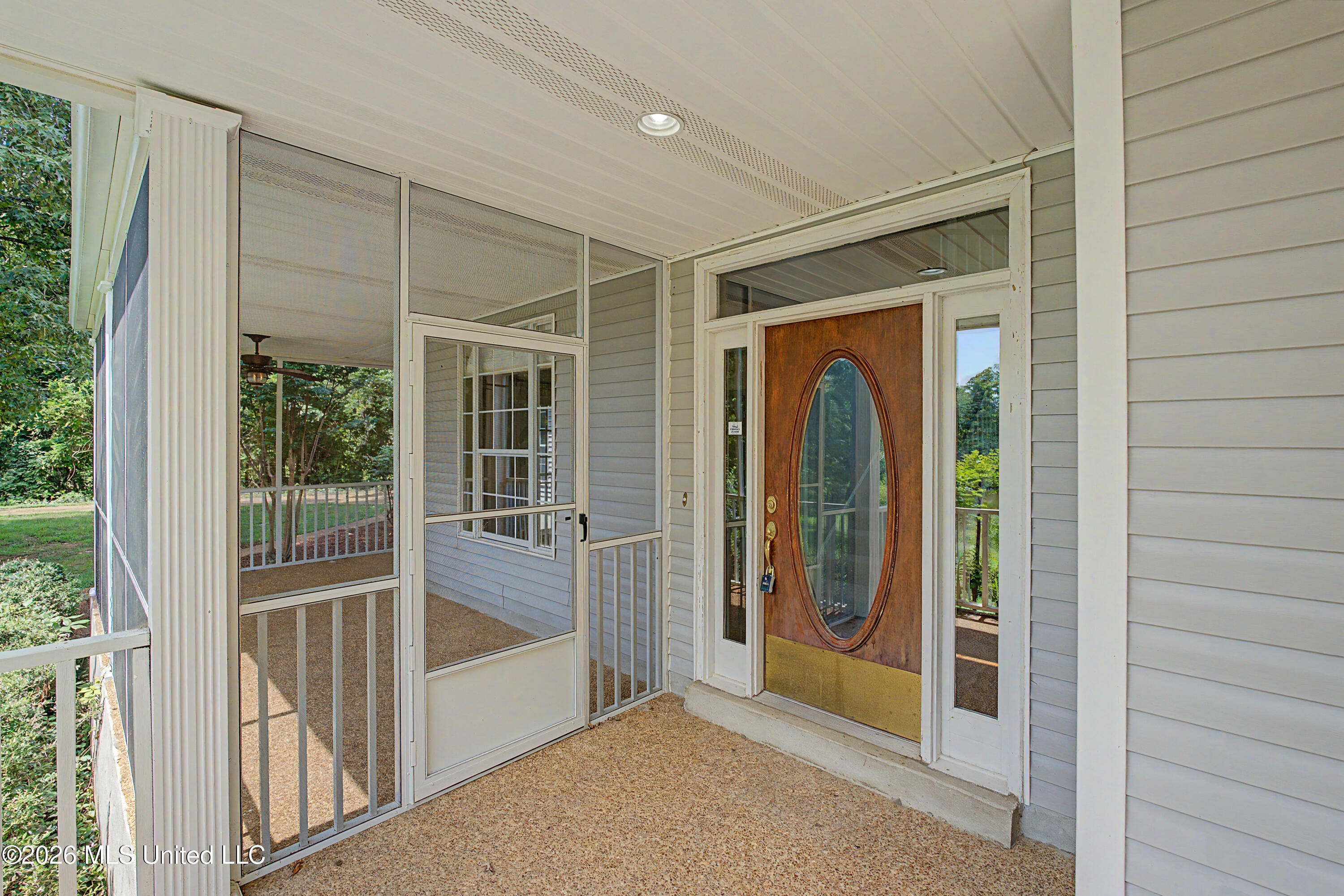8200 Hunters Run Cove Property Photo 10