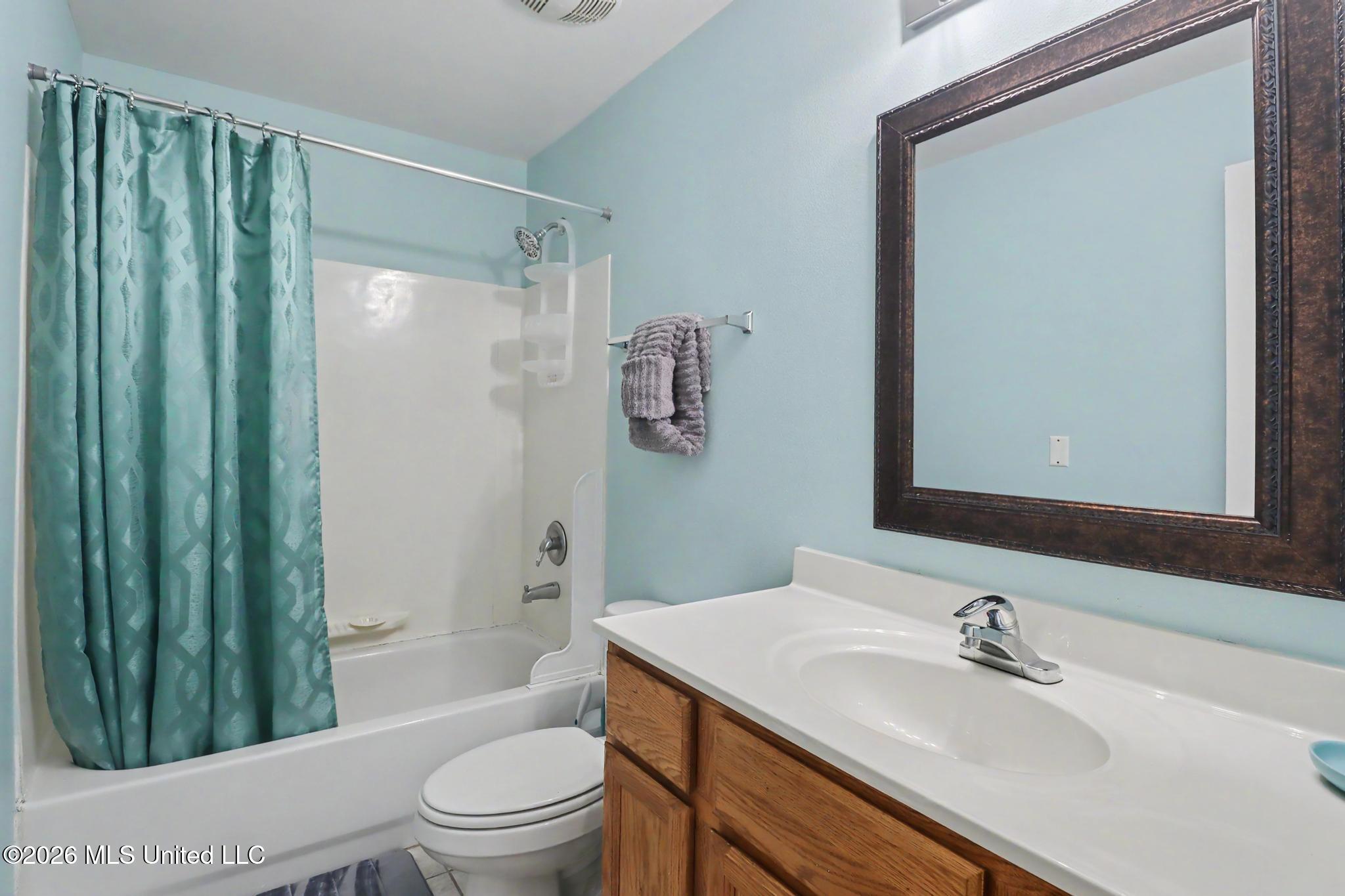 1664 Beach Boulevard Property Photo 10