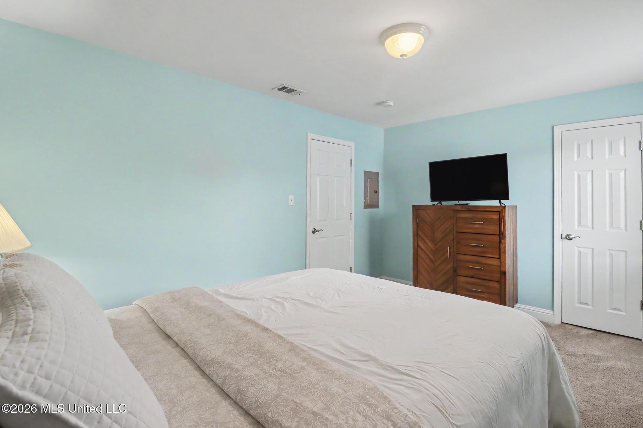 1664 Beach Boulevard Property Photo 13
