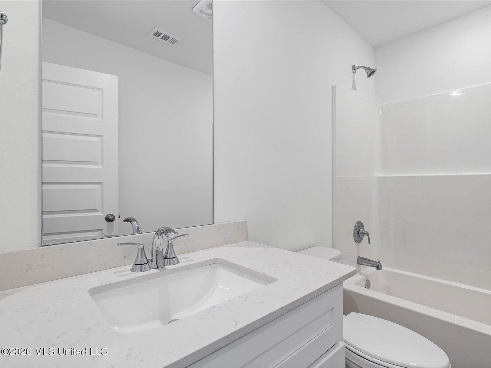 8001 Buttonbush Road Property Photo 2