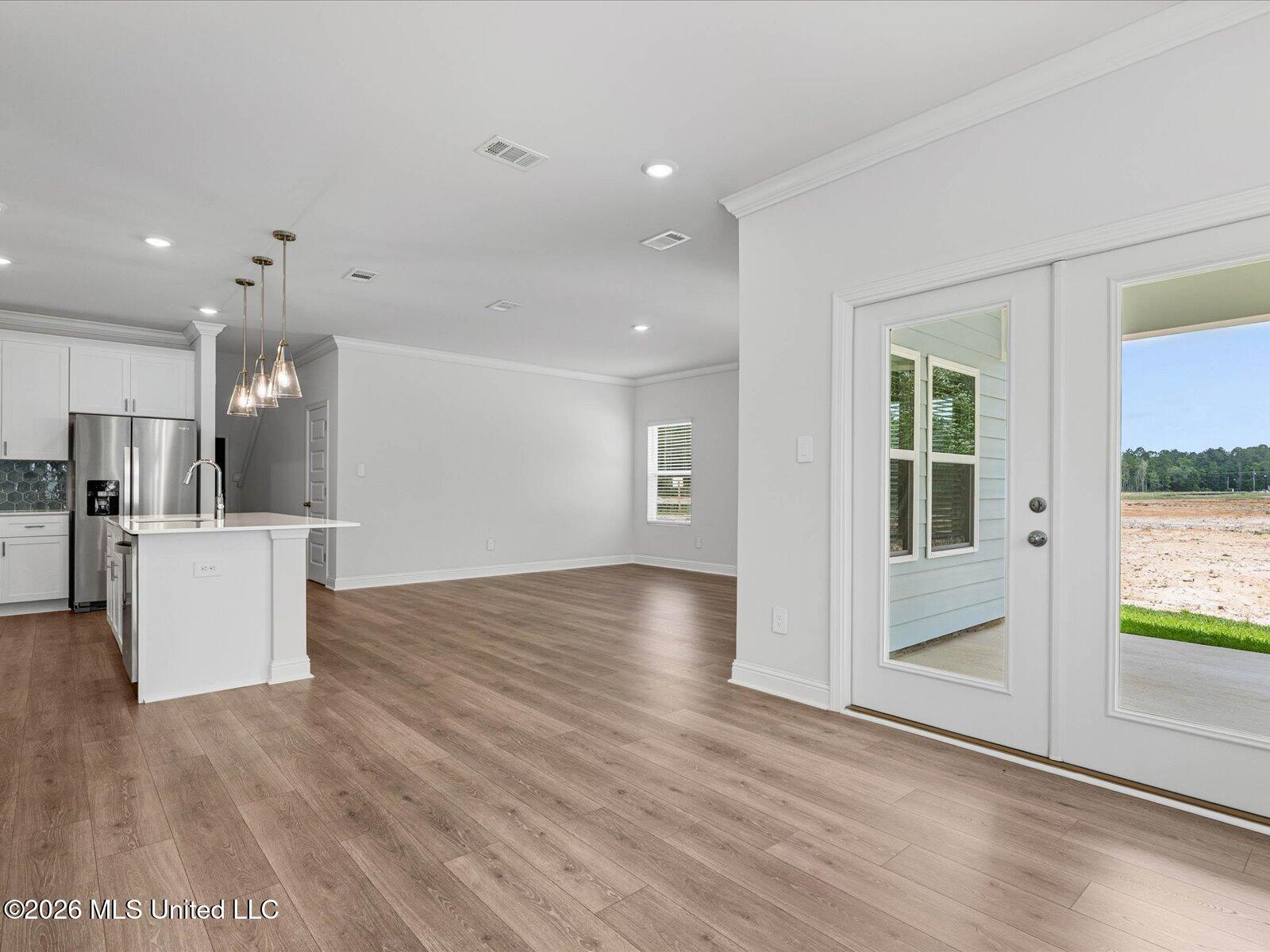 8001 Buttonbush Road Property Photo 14