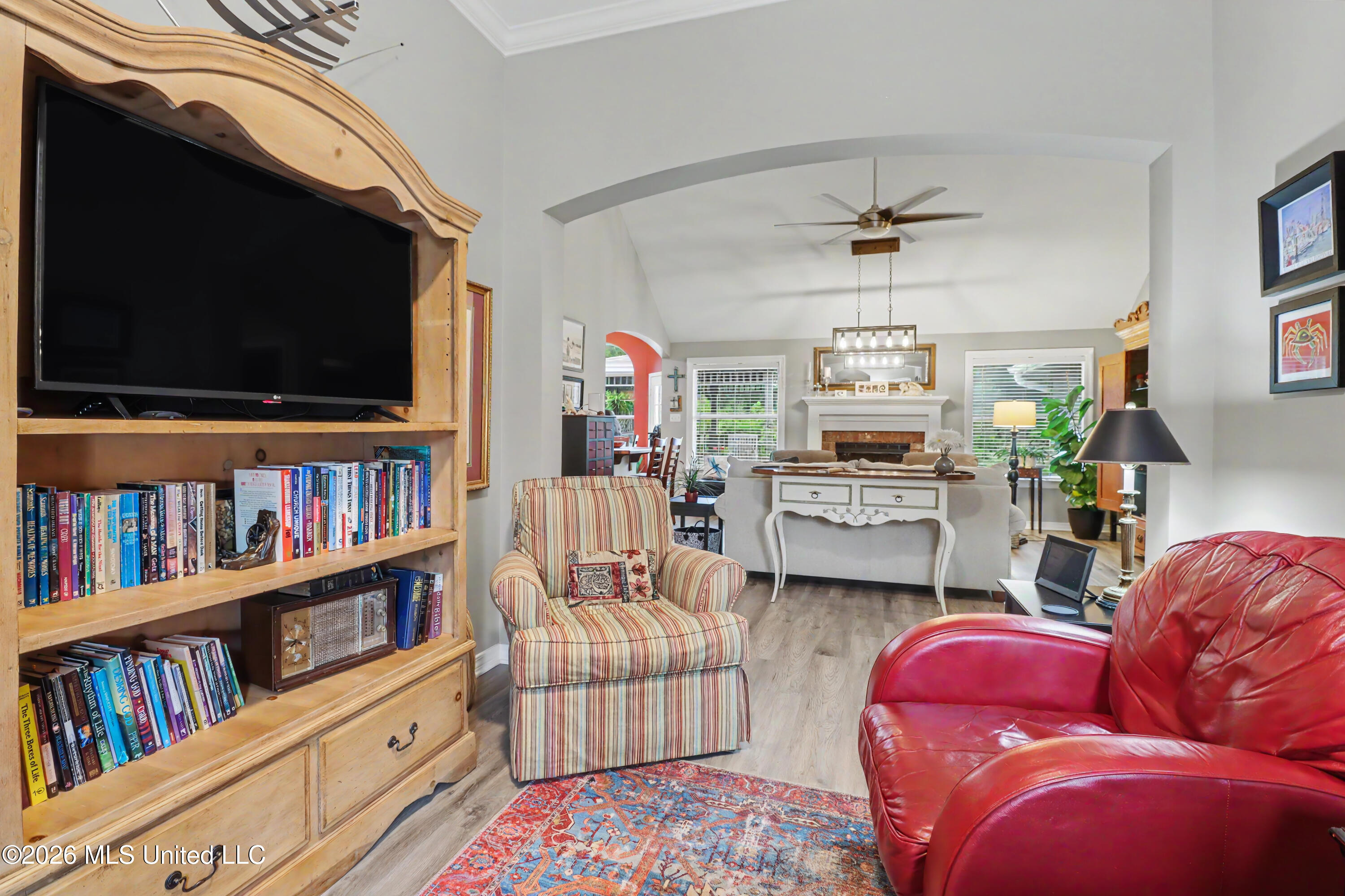 15385 Lakeview Court Property Photo 11