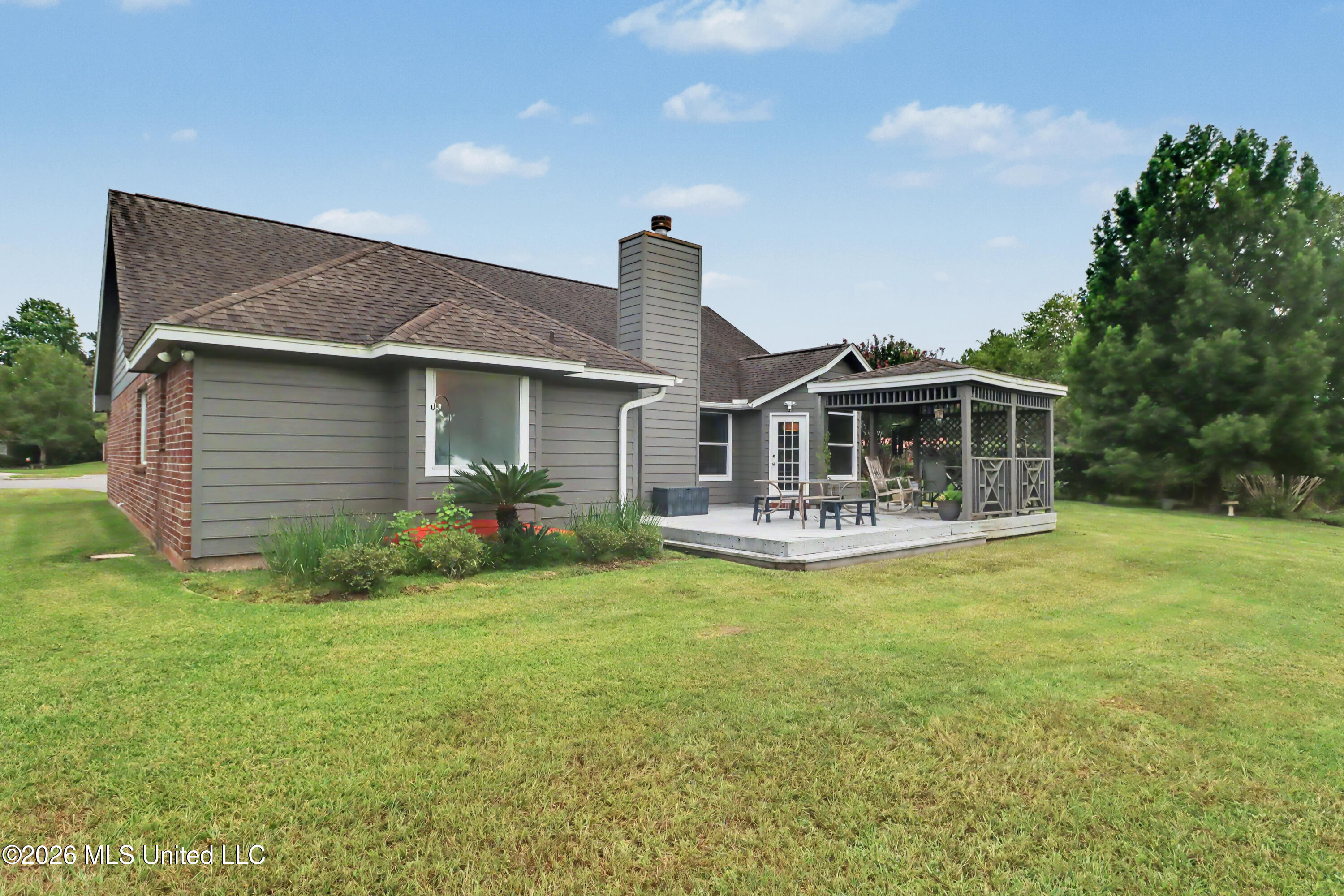 15385 Lakeview Court Property Photo 33