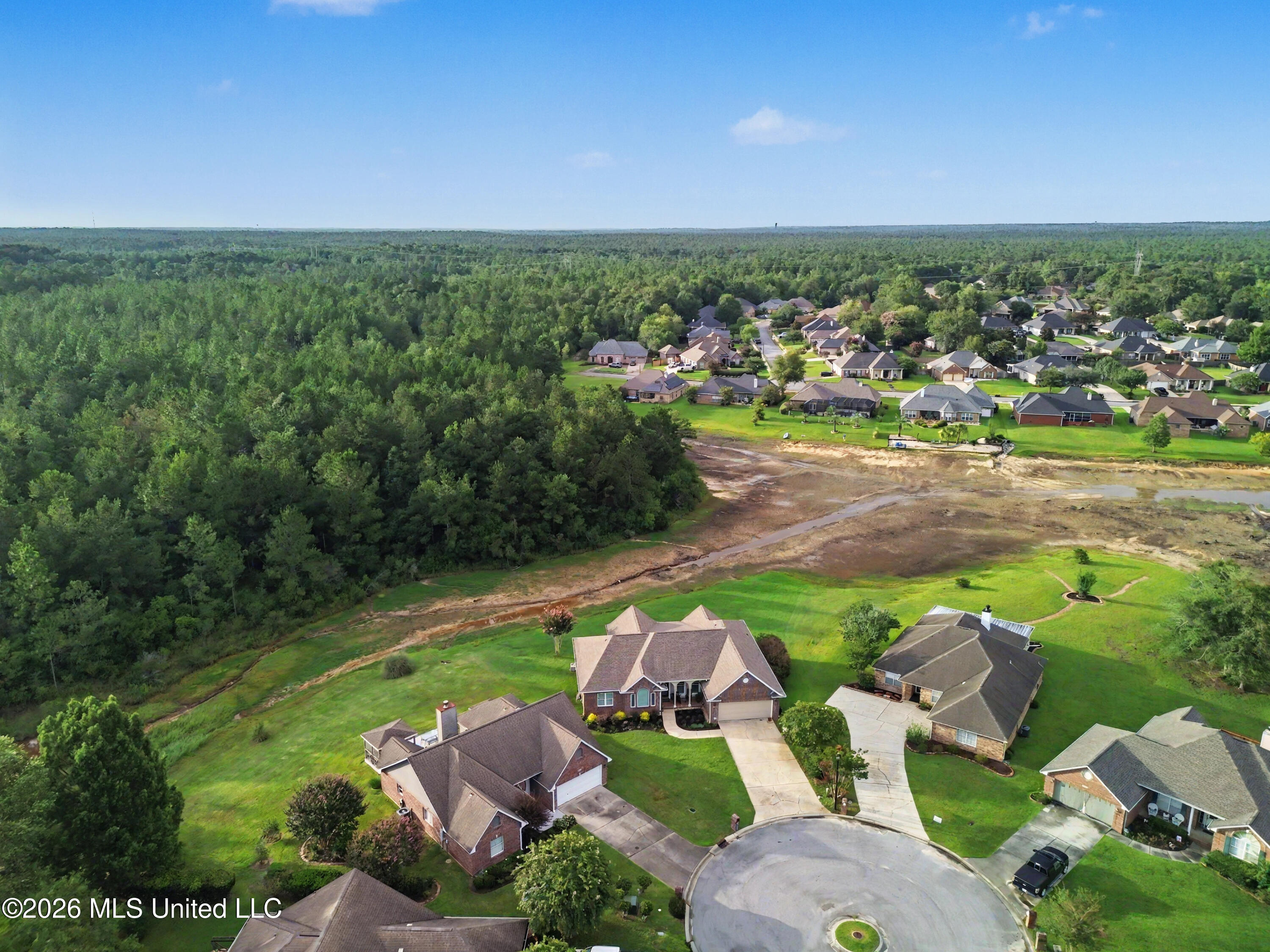 15385 Lakeview Court Property Photo 35