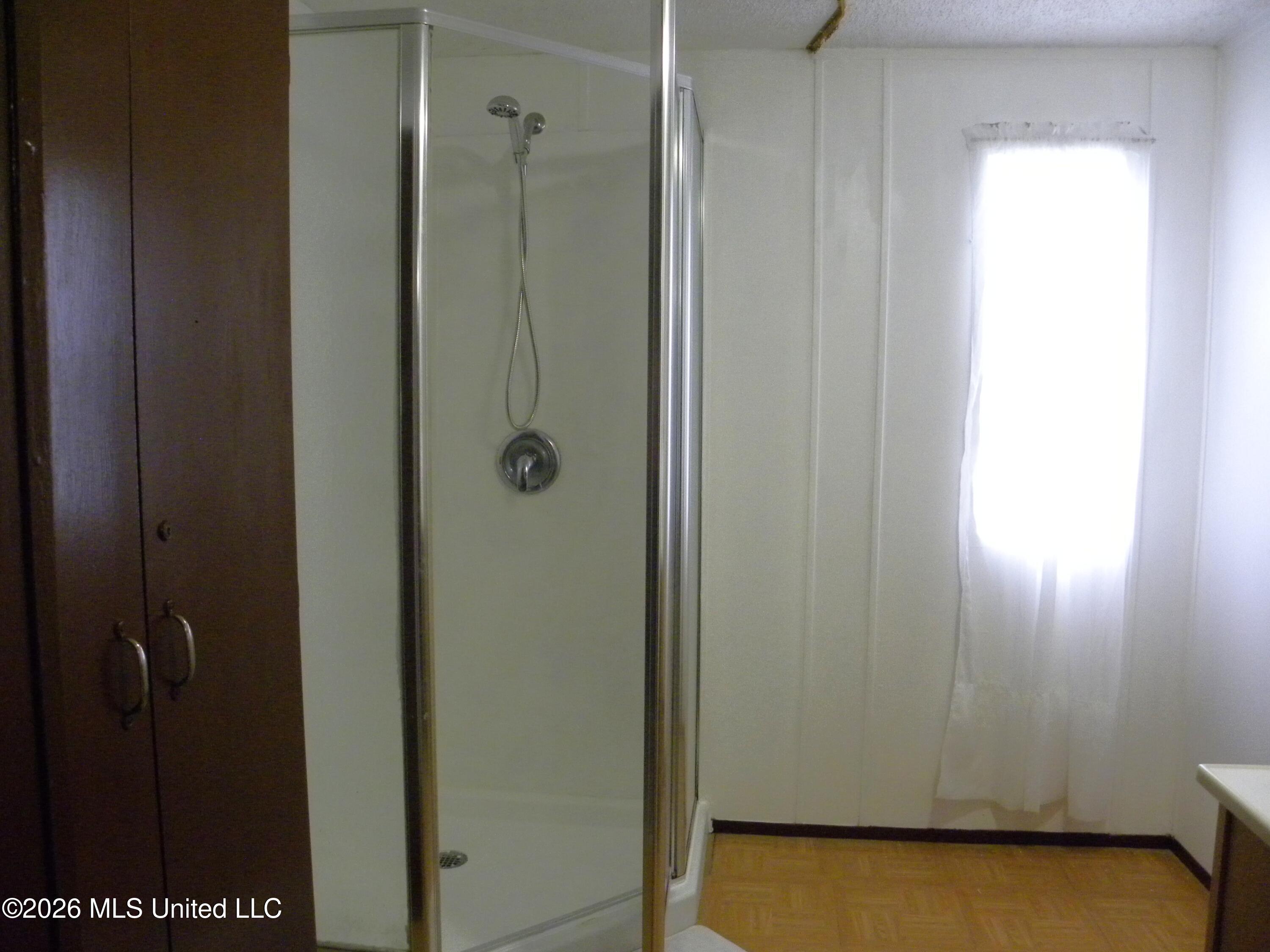 18265 Robin Oaks Drive Property Photo 19
