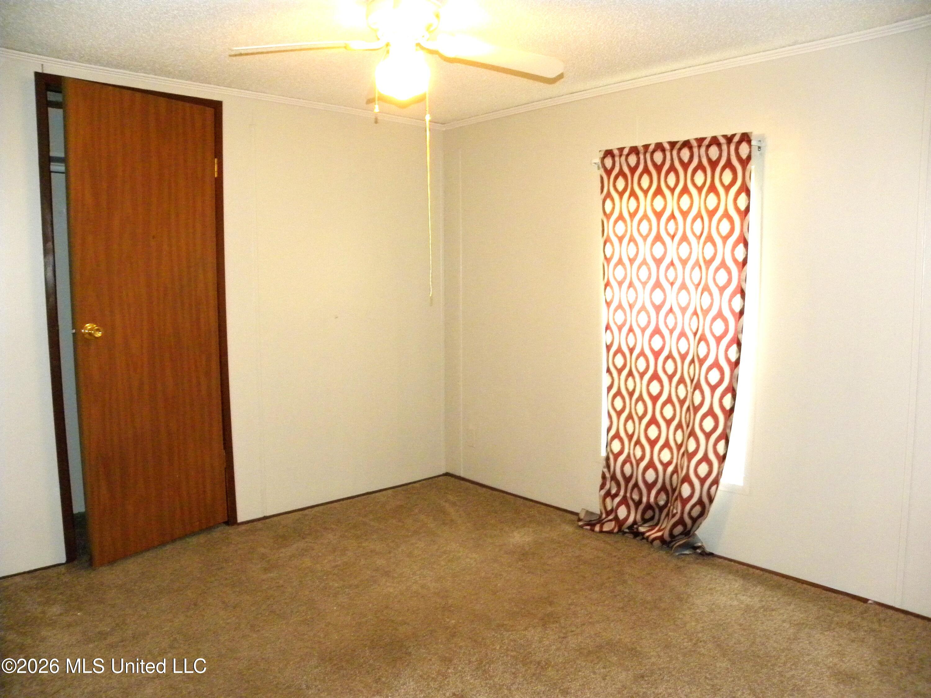 18265 Robin Oaks Drive Property Photo 27