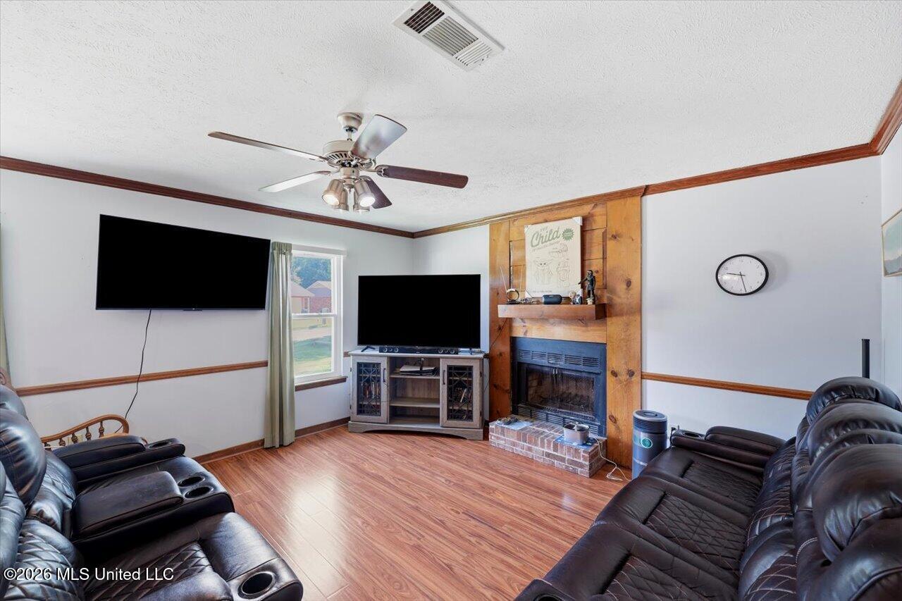 113 Meadowview Circle Property Photo 6