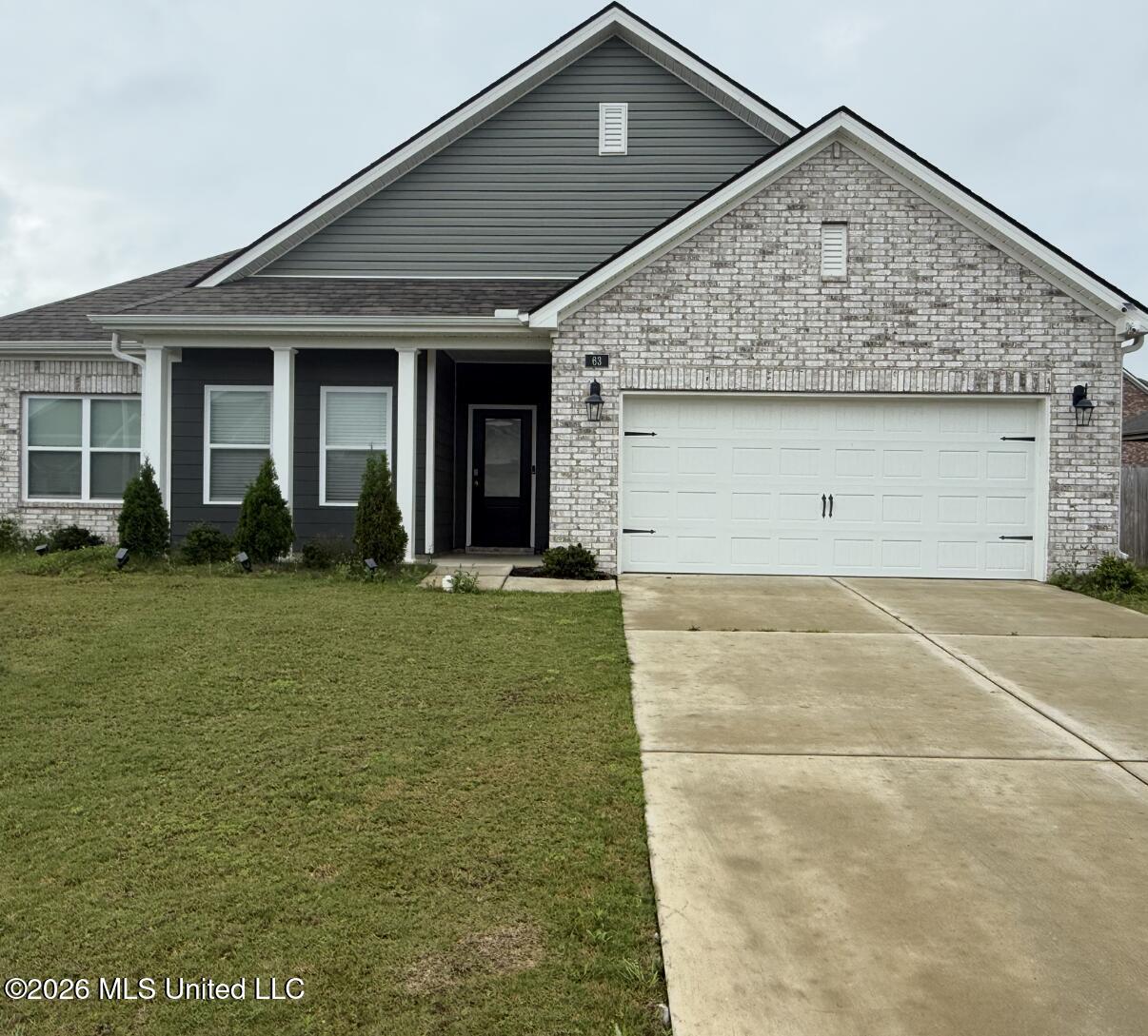 63 Banks Boulevard Property Photo 1