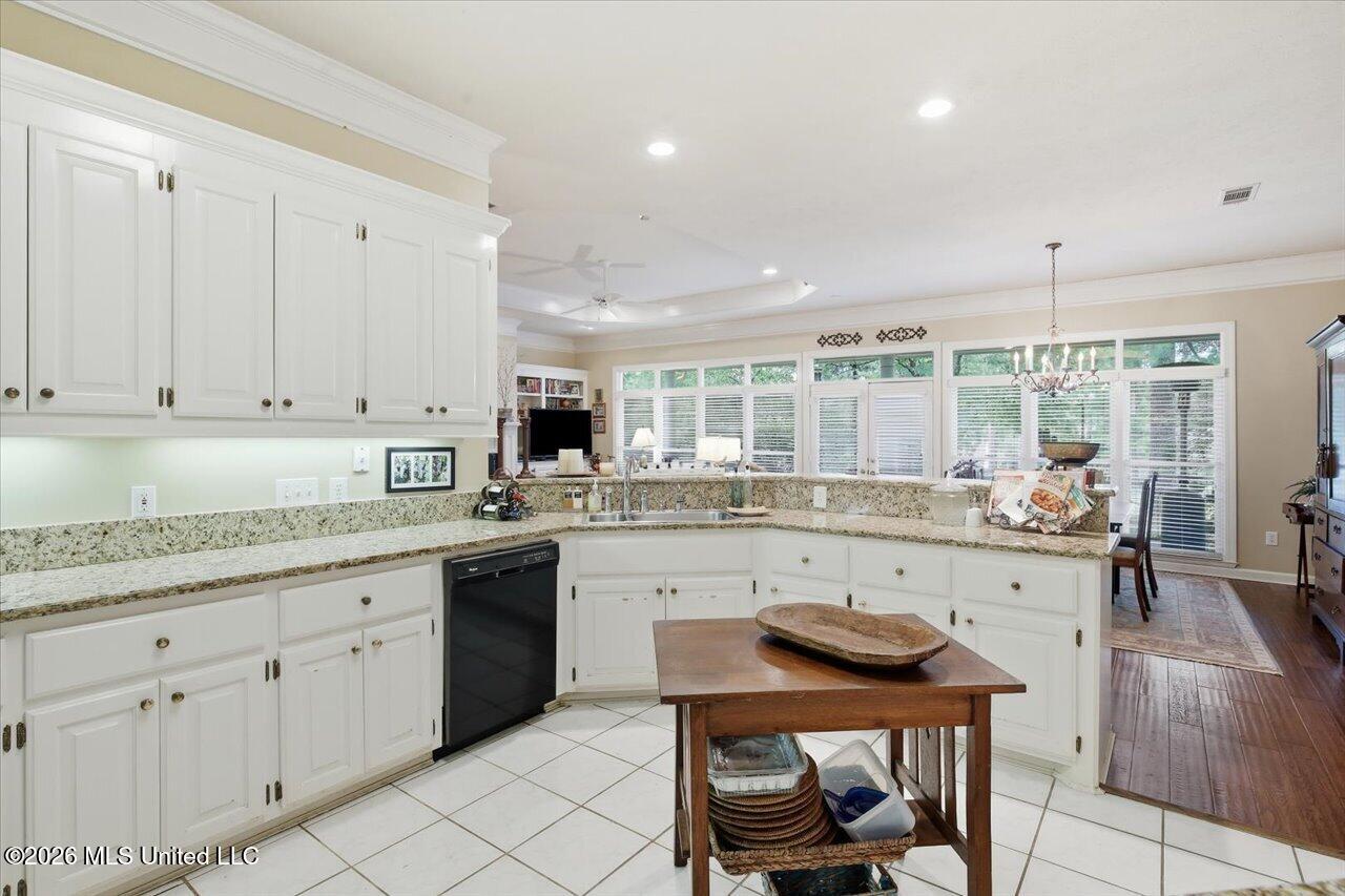 108 Whisper Ridge Drive Property Photo 15