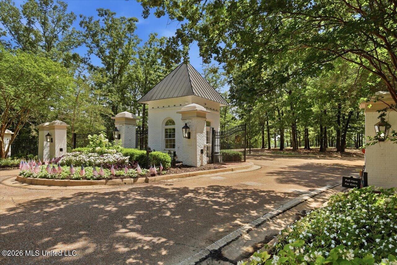 108 Whisper Ridge Drive Property Photo 45