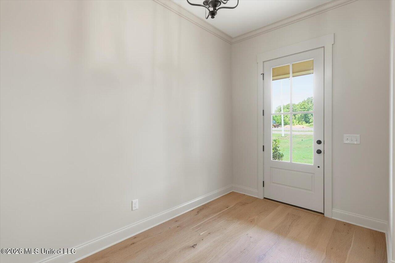 189 Kennedy Farm Parkway Property Photo 6