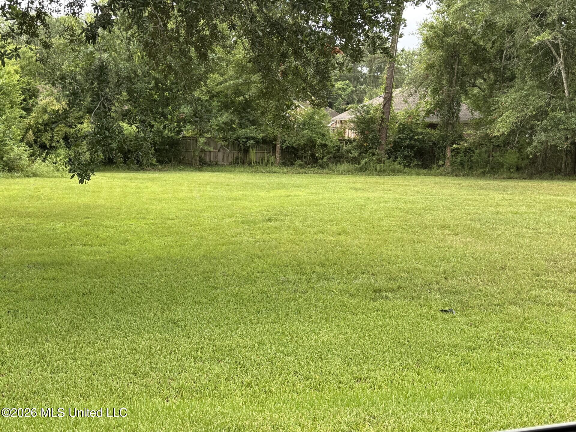 E Diamondhead Drive Property Photo 1