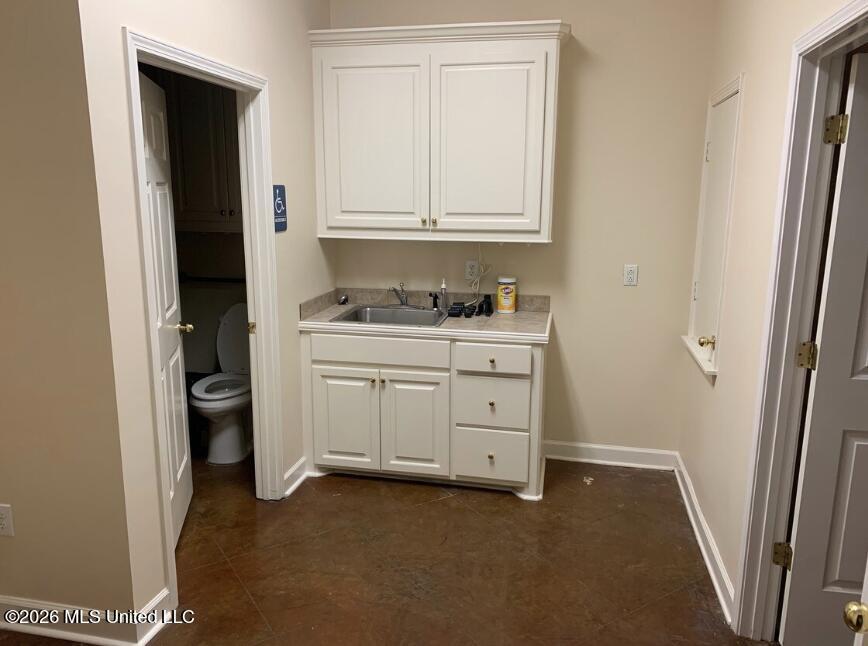 403 Towne Center Boulevard Property Photo 9
