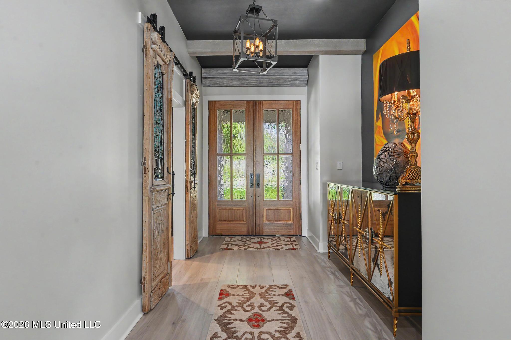 927 N Shore Drive Property Photo 11