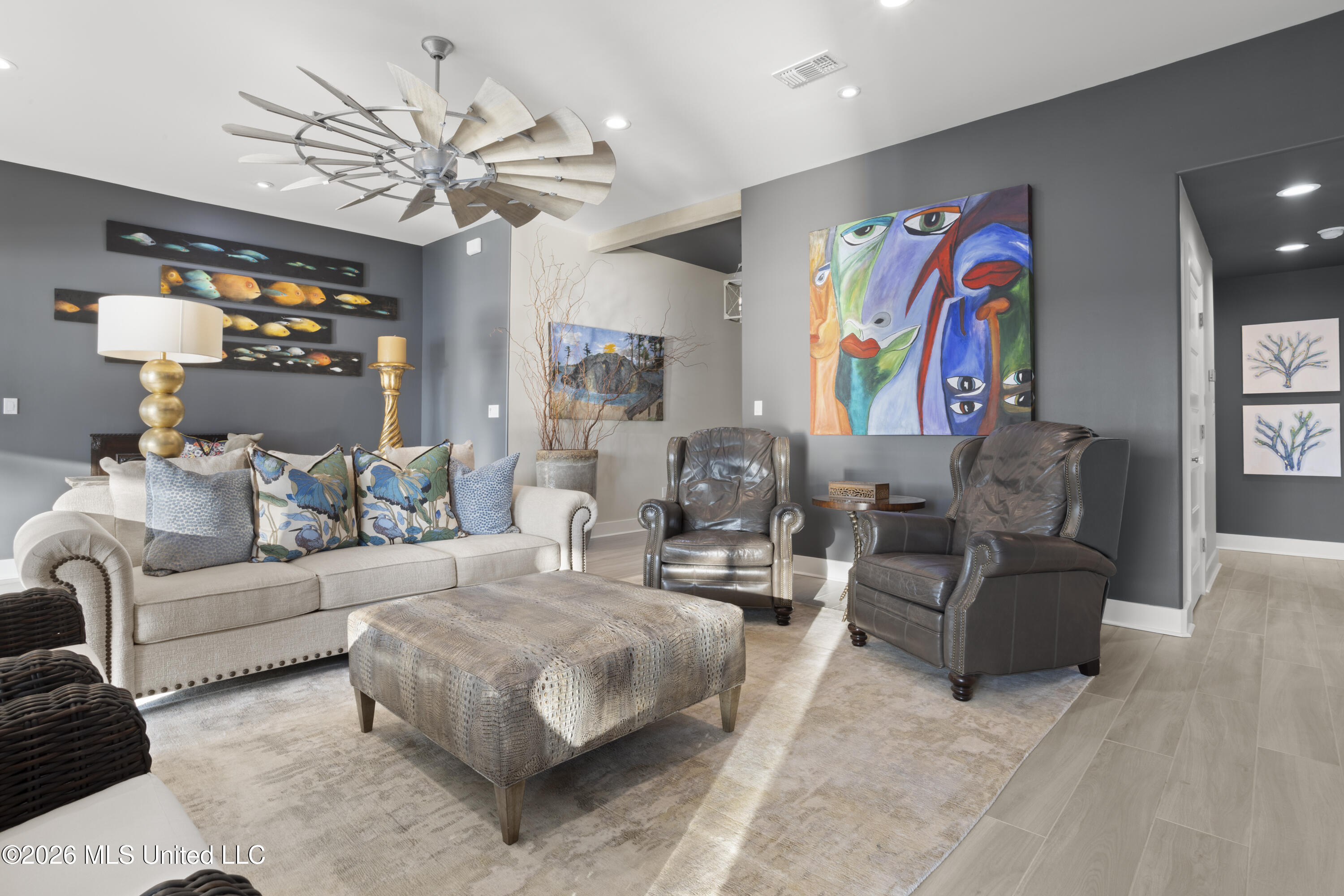 927 N Shore Drive Property Photo 16