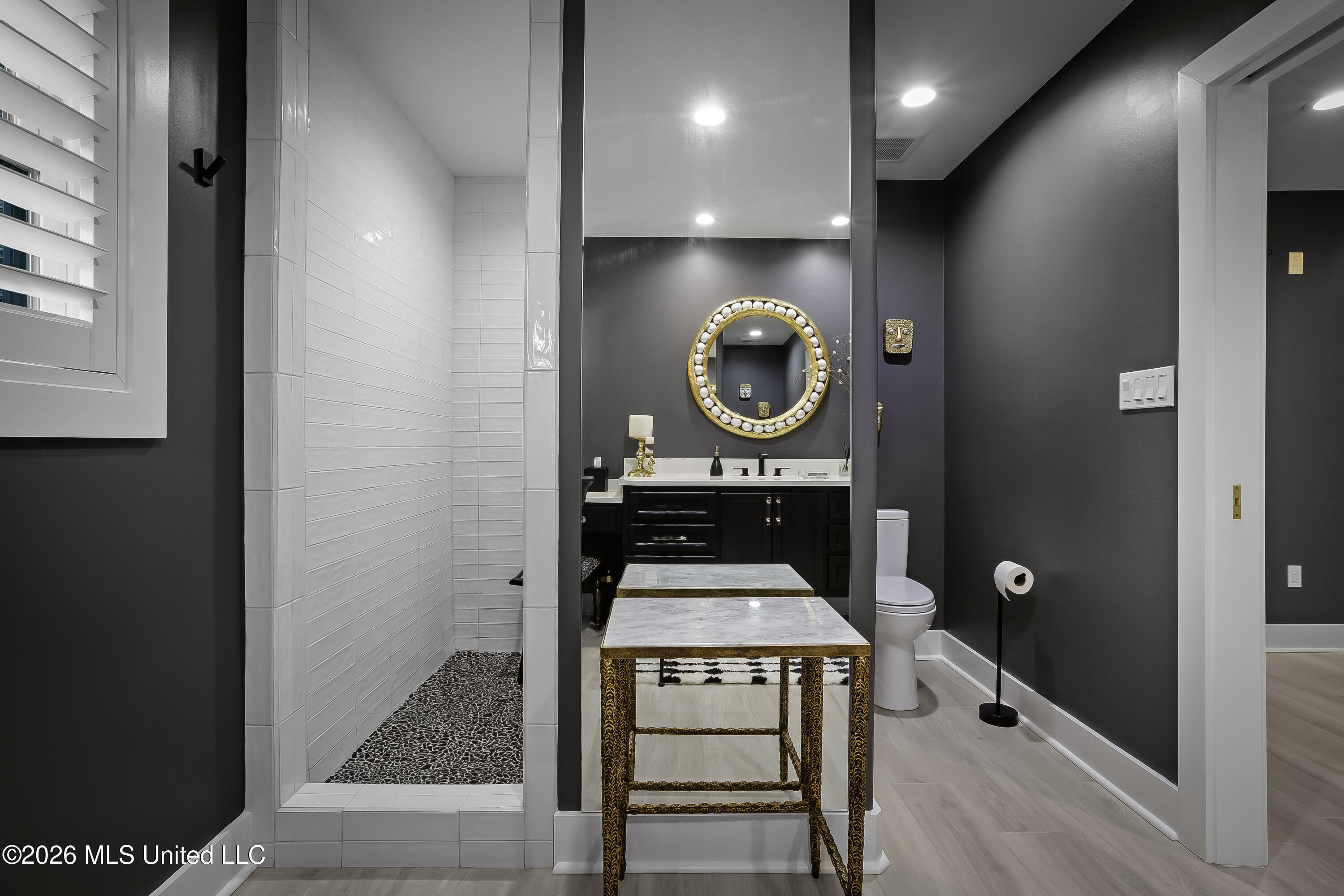 927 N Shore Drive Property Photo 64