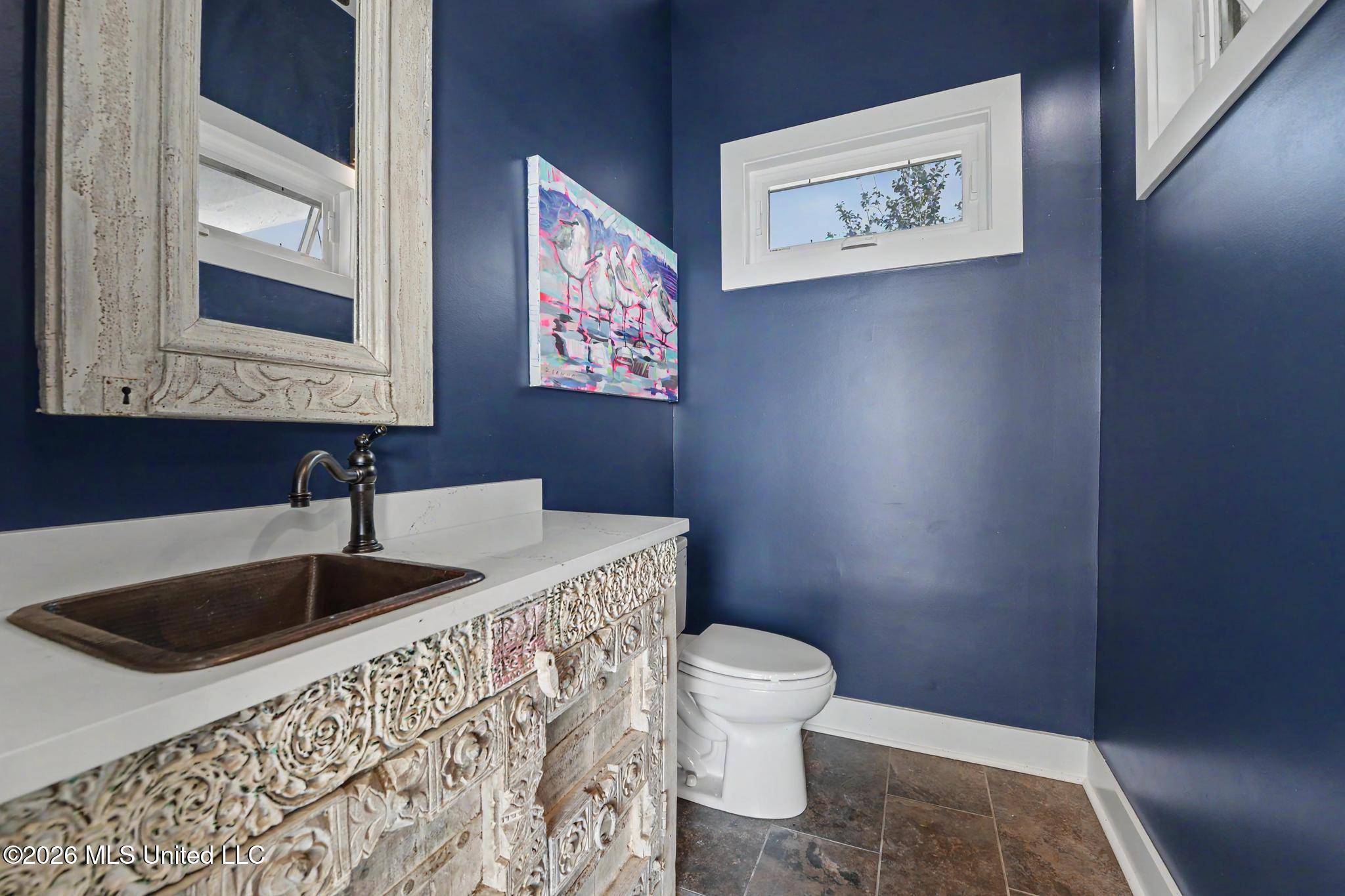 927 N Shore Drive Property Photo 66