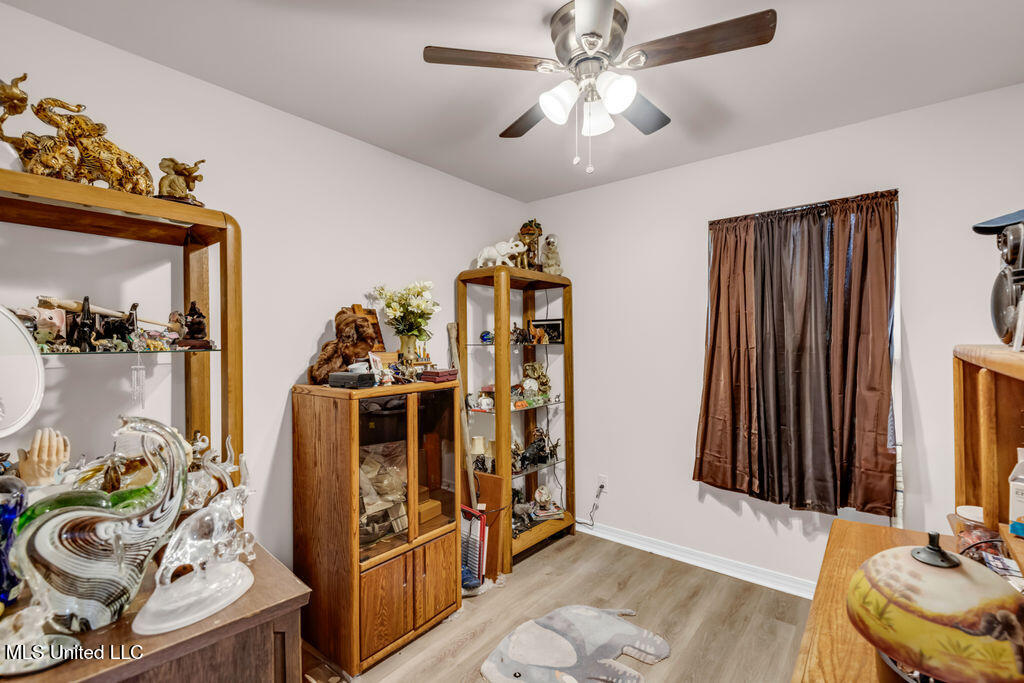 1084 Koloa Court Property Photo 13