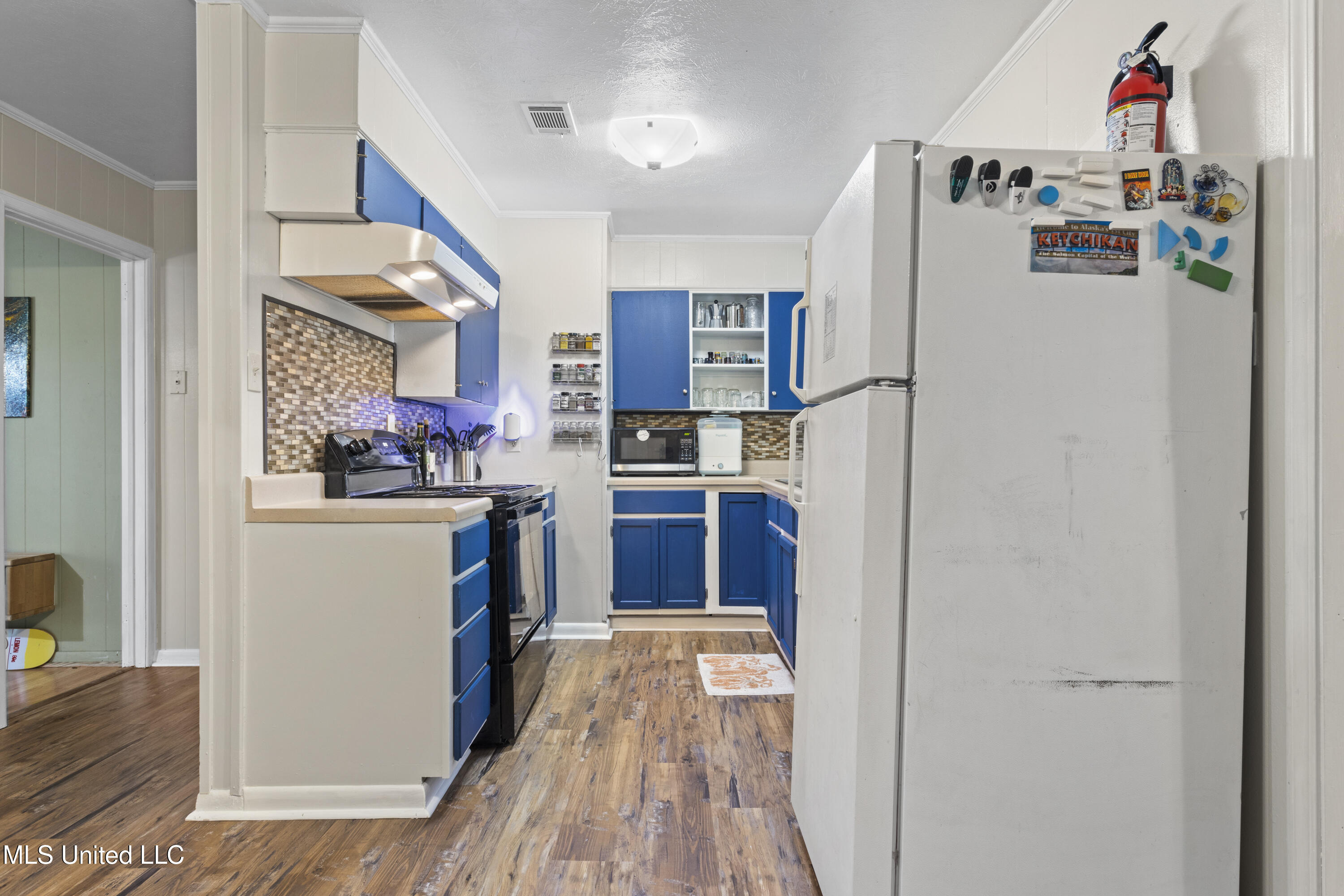 101 Fore Street Property Photo 6