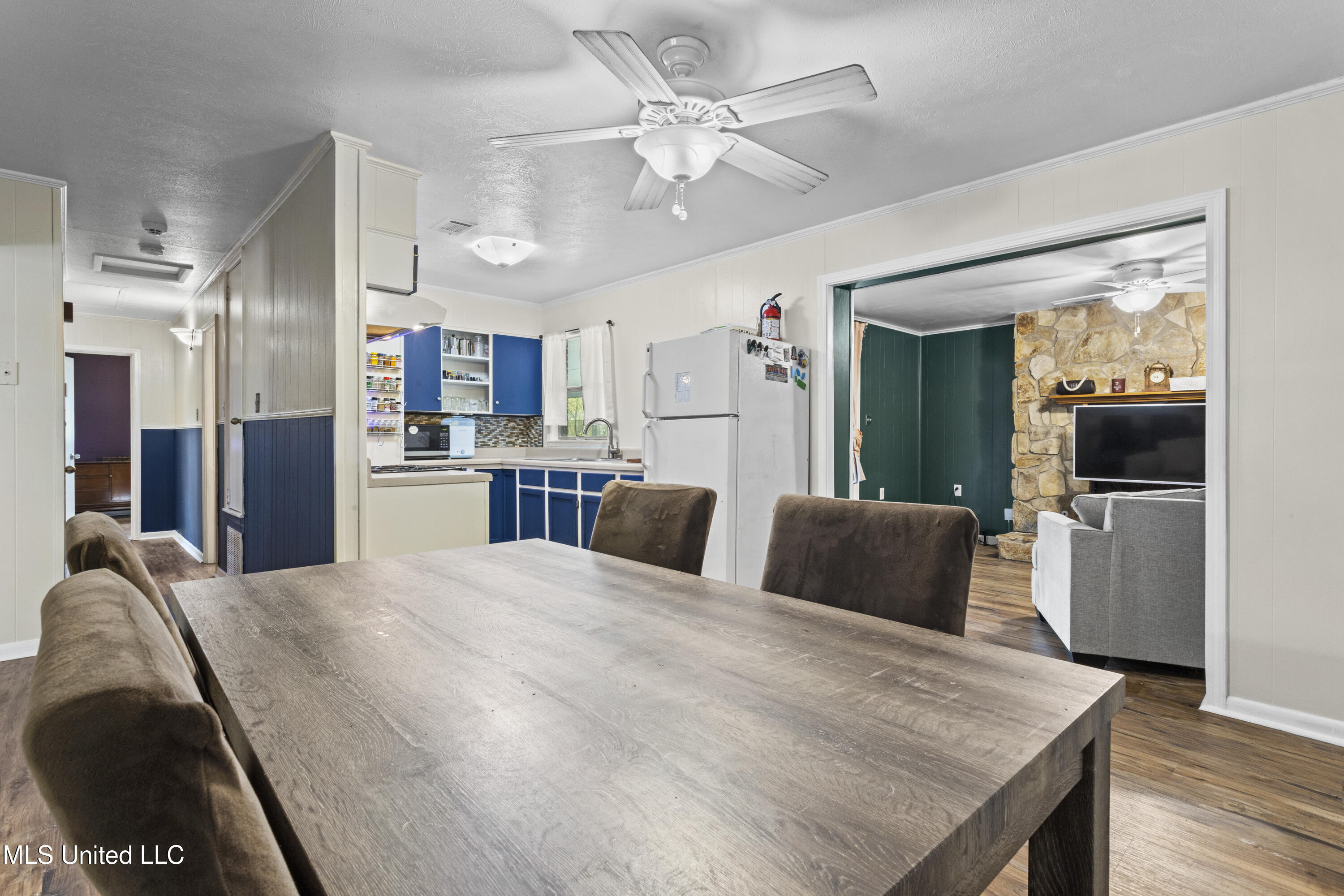 101 Fore Street Property Photo 10