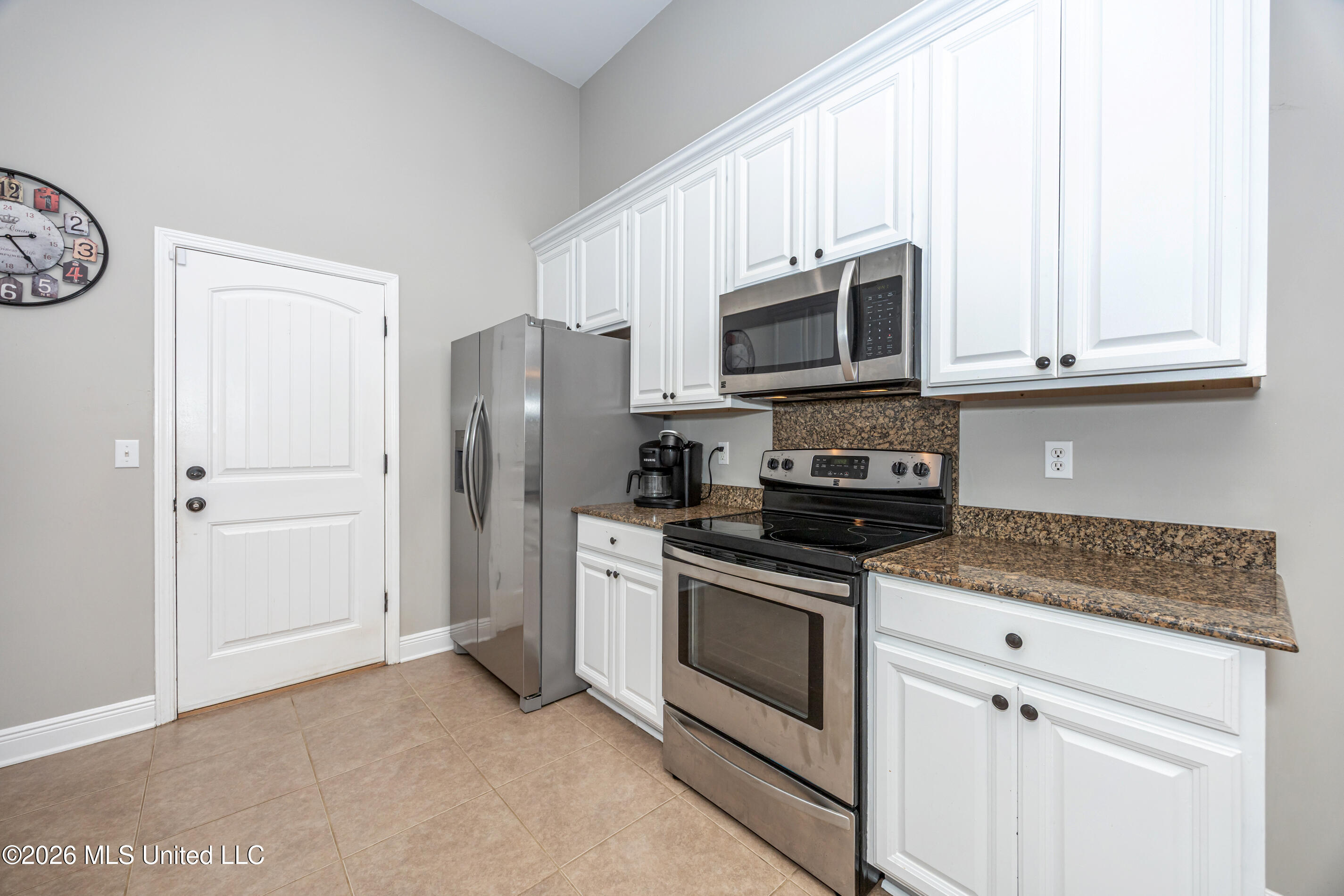 17017 Sago Drive Property Photo 14