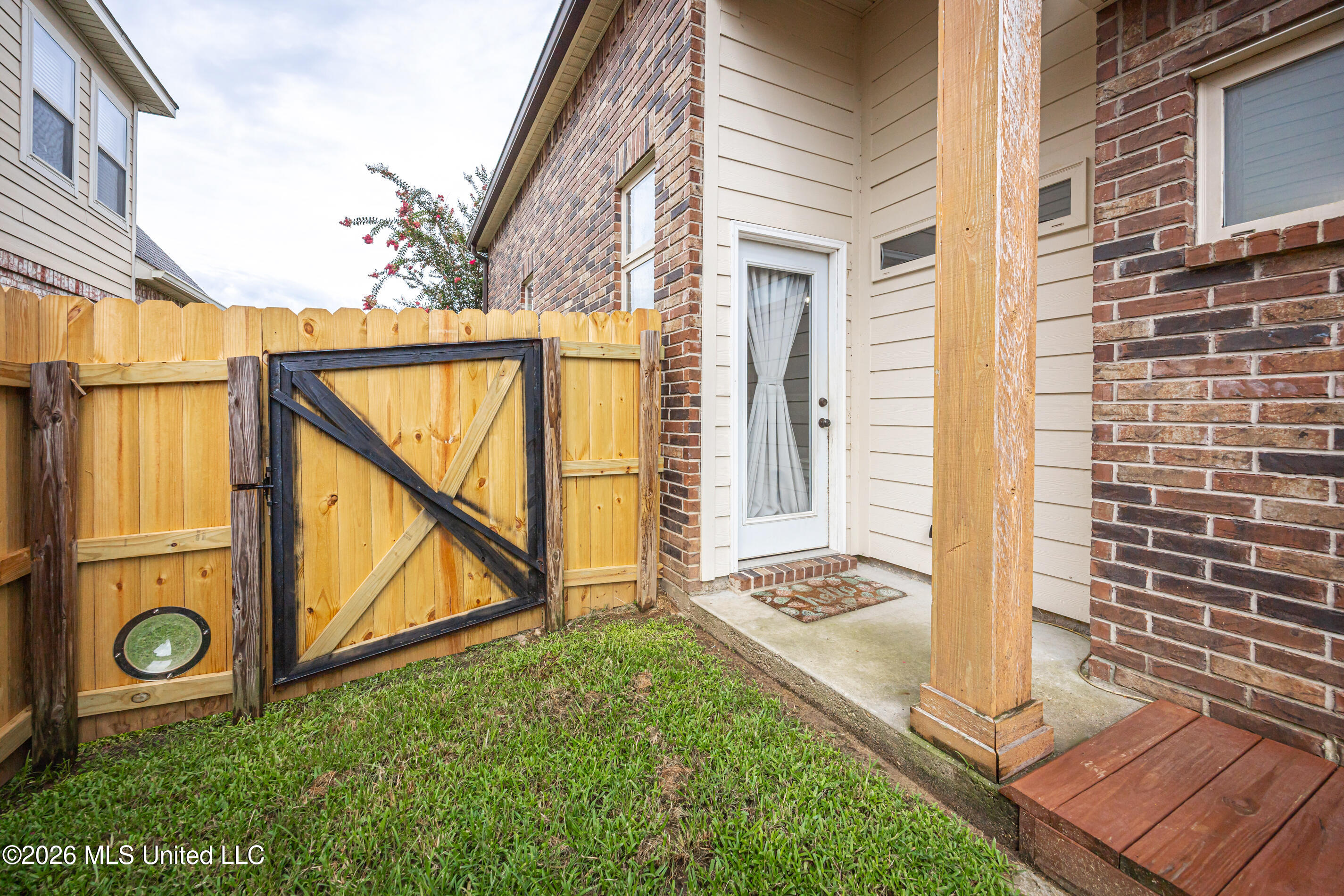17017 Sago Drive Property Photo 35
