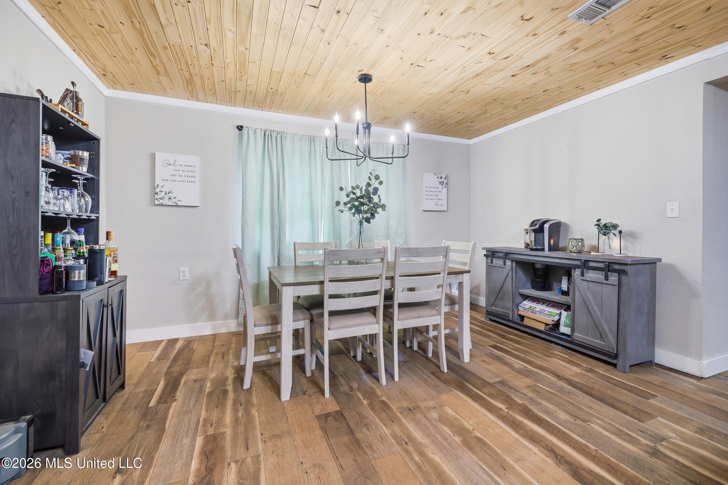 26 2nd Street Property Photo 19