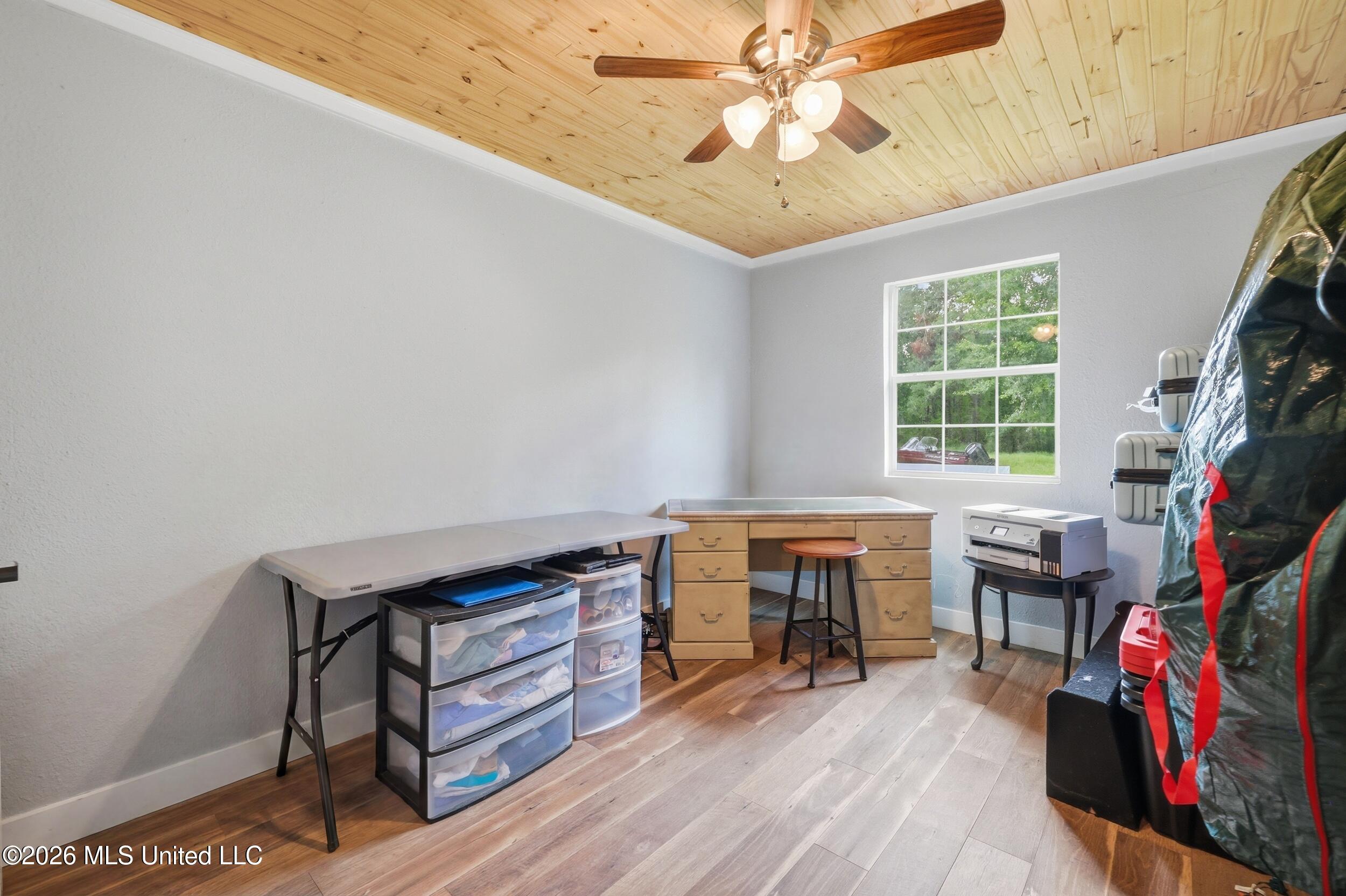 26 2nd Street Property Photo 30